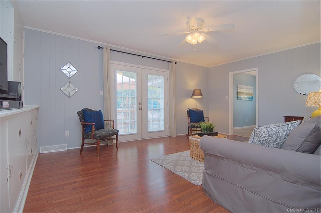 Tega Cay - Residential
