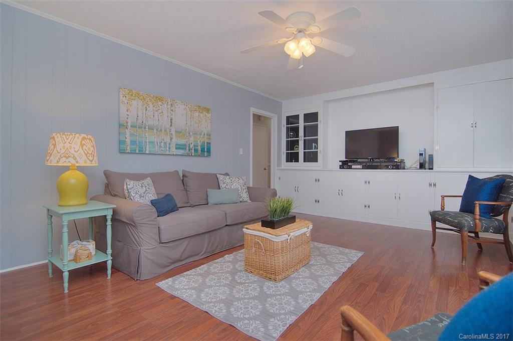 Tega Cay - Residential