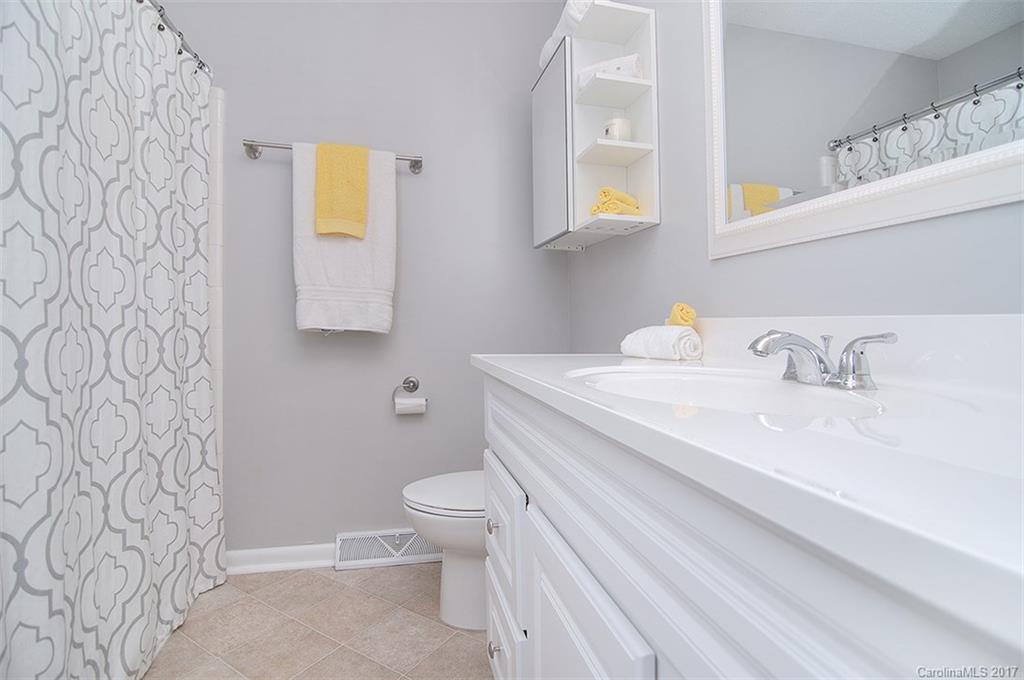 Tega Cay - Residential