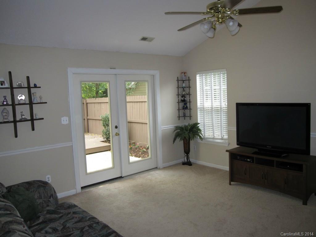 Braddock Green - Residential