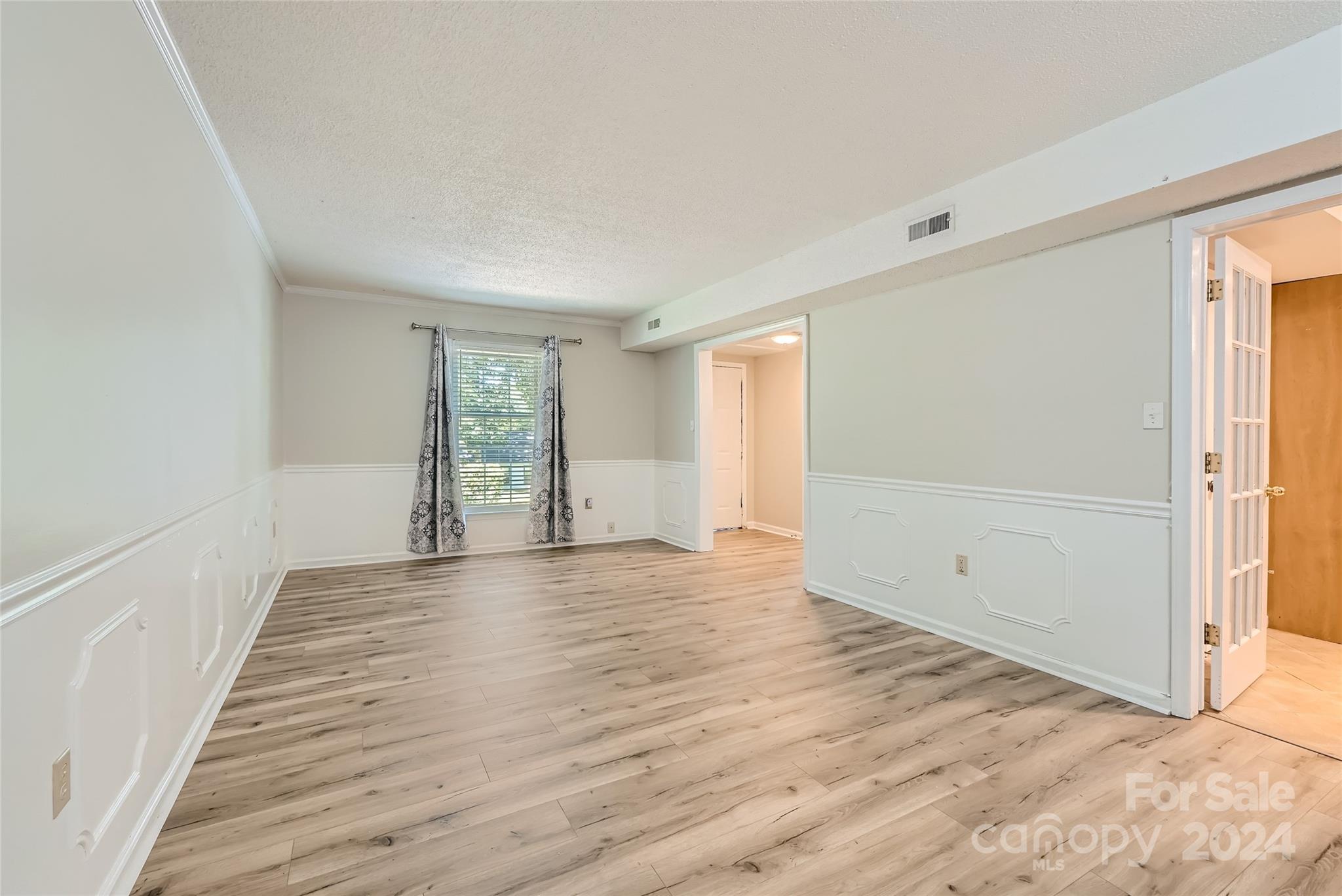 Settlers Landing - Residential