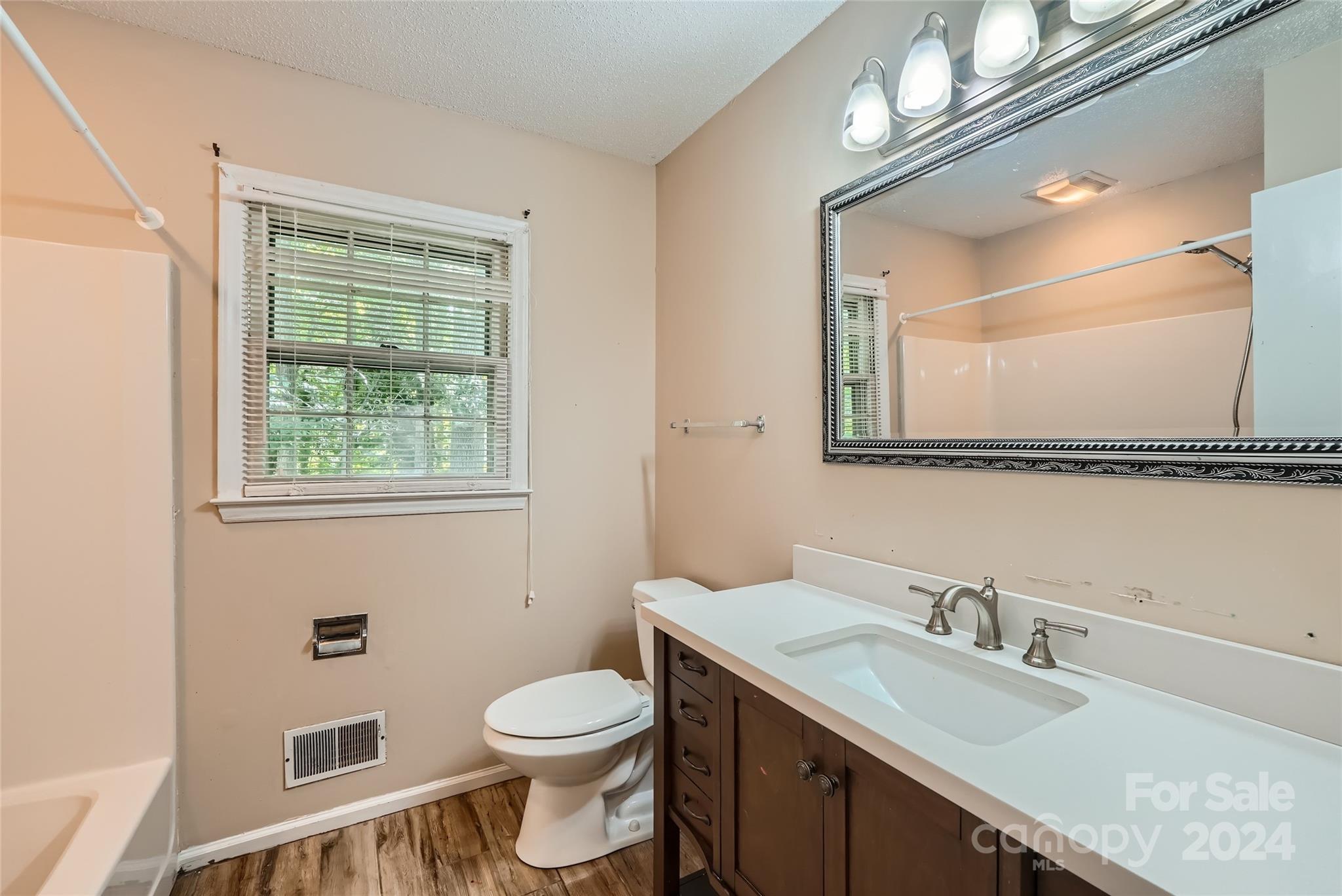 Settlers Landing - Residential