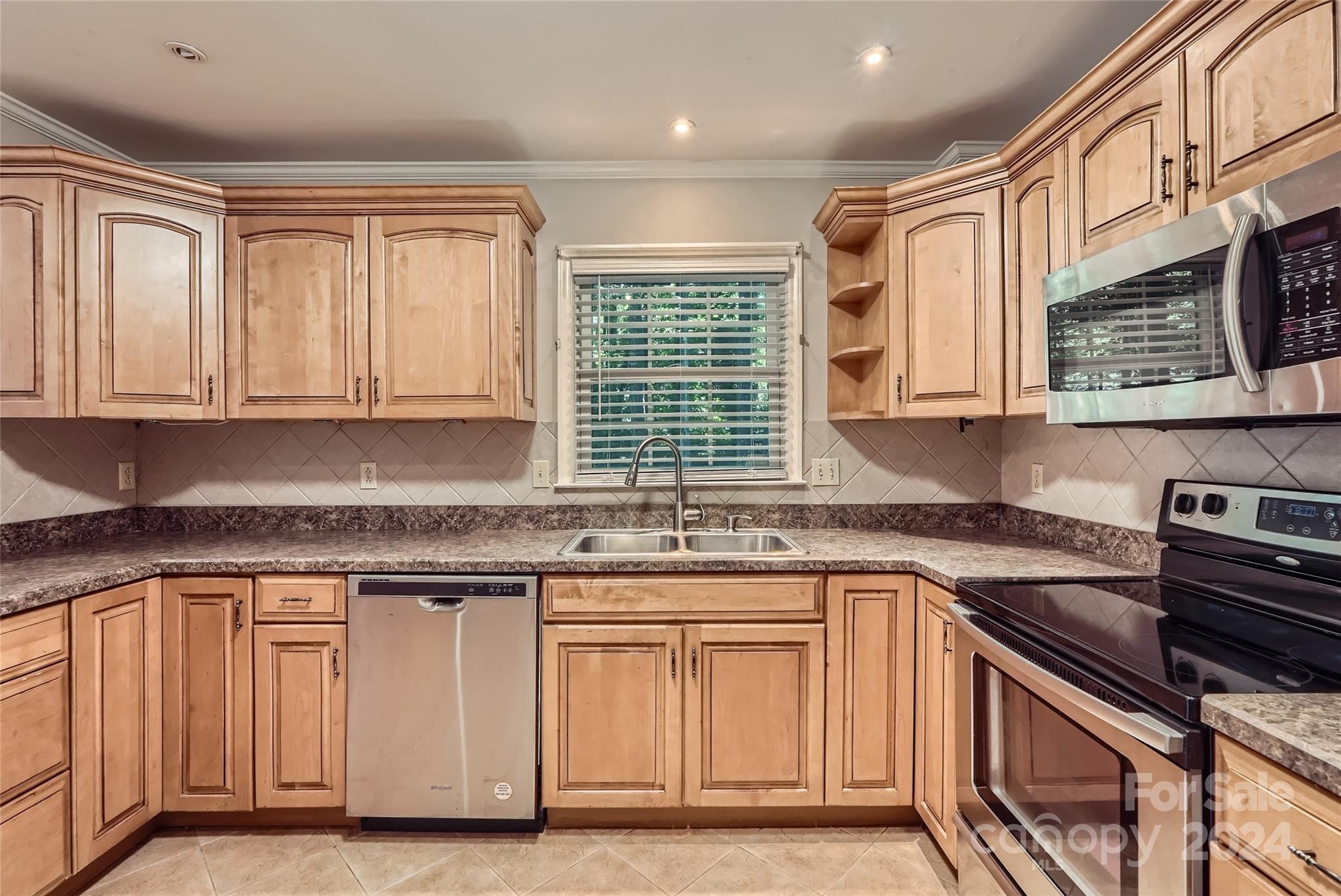 Settlers Landing - Residential