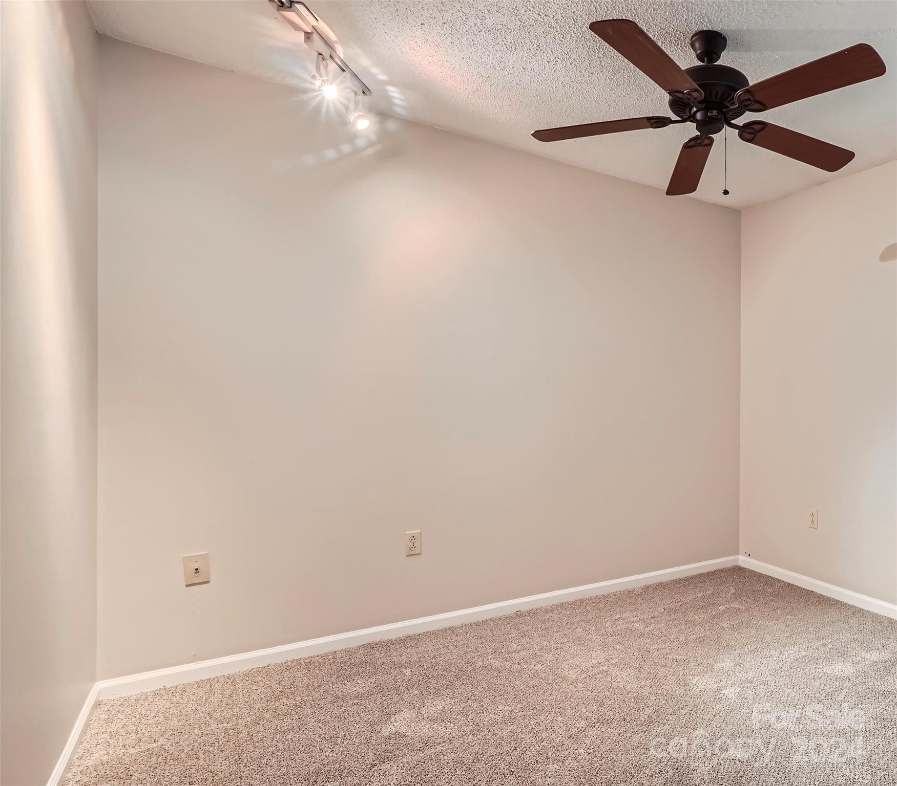 Settlers Landing - Residential