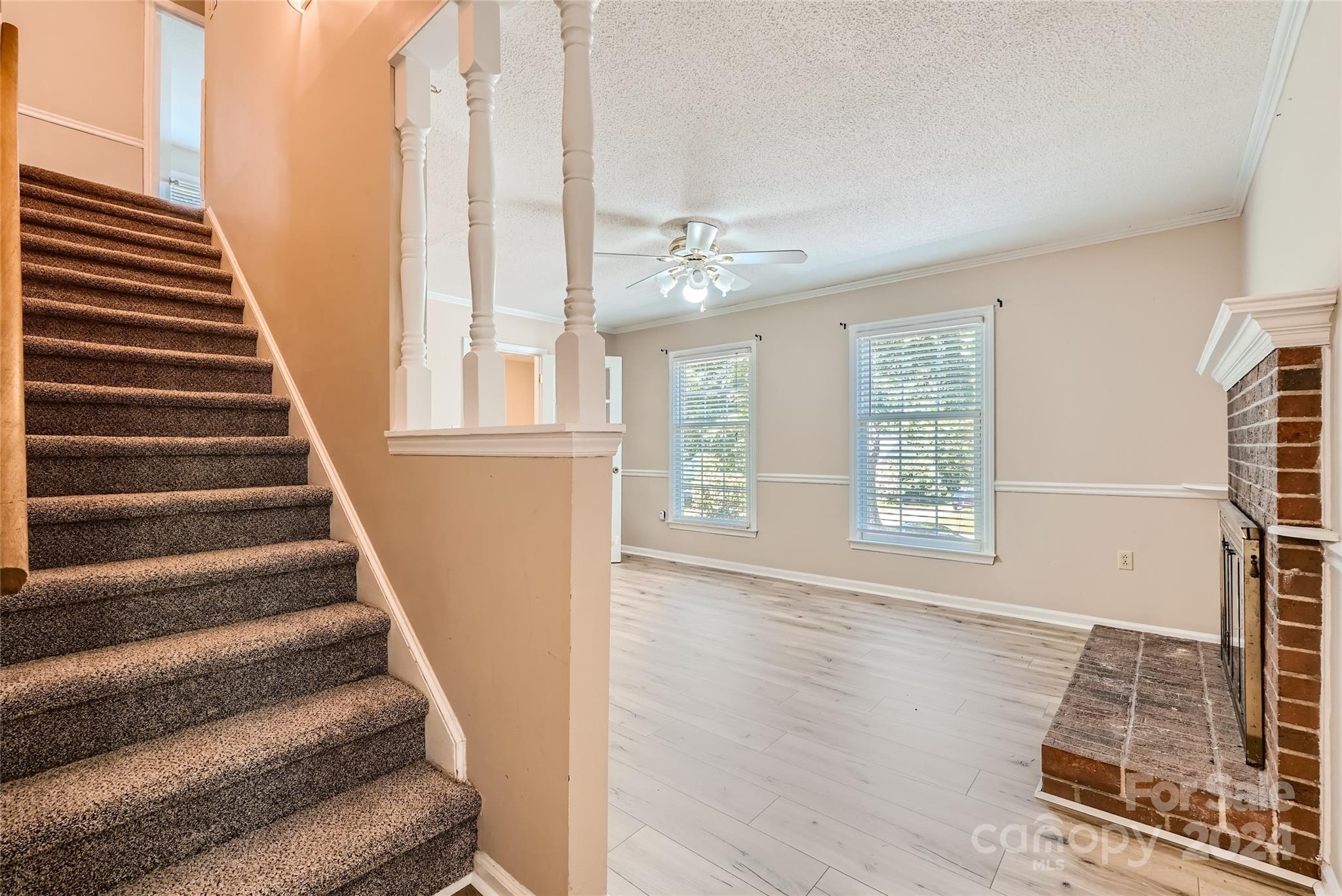 Settlers Landing - Residential