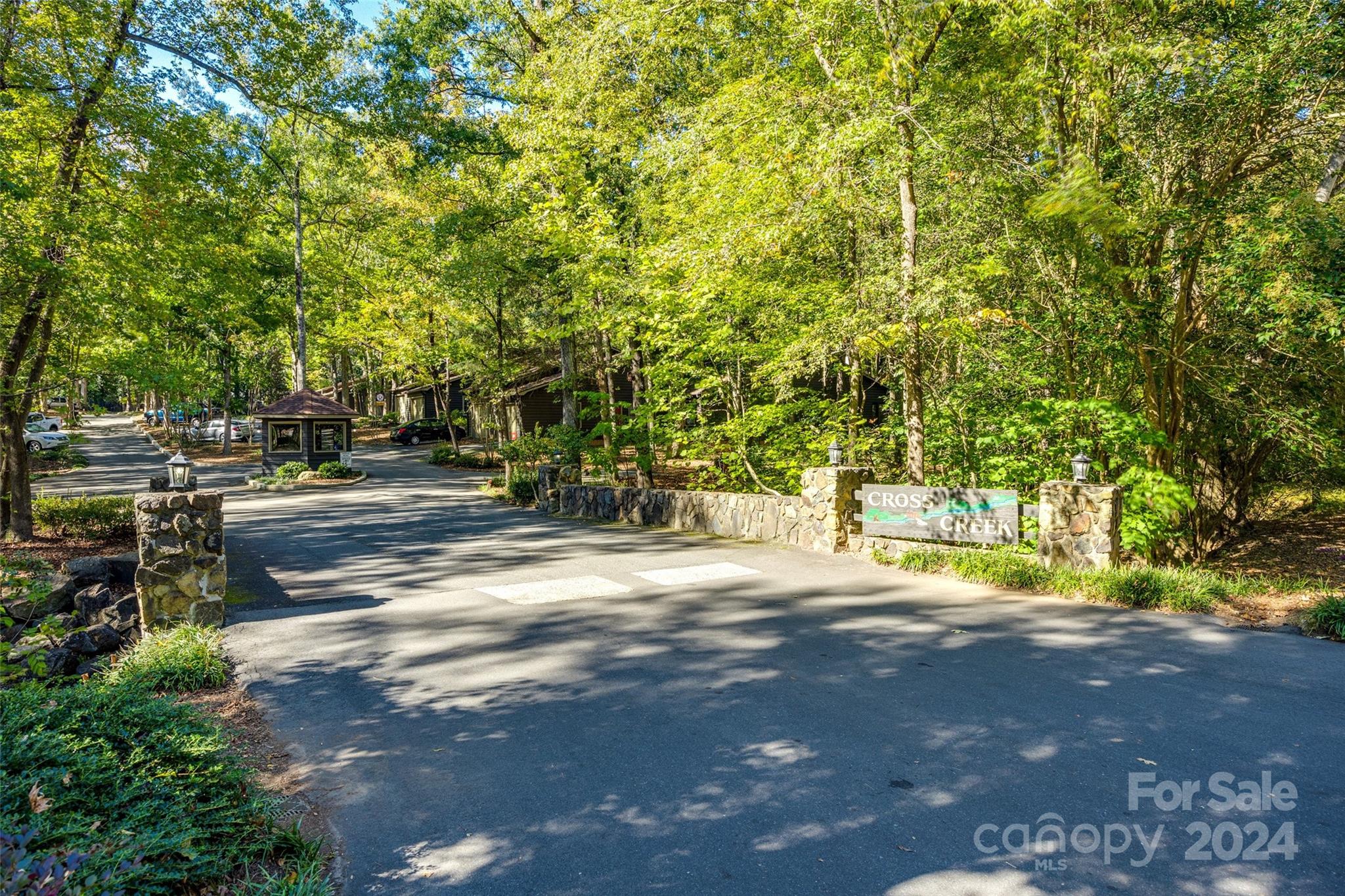 Cross Creek - Residential