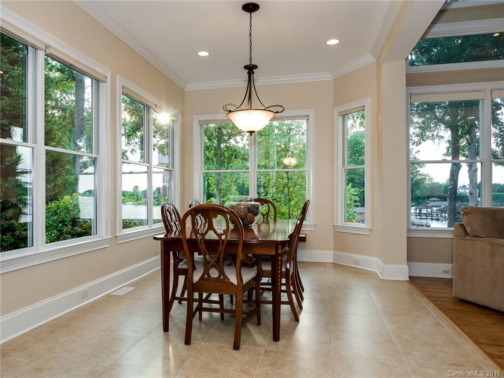 The Peninsula - Residential