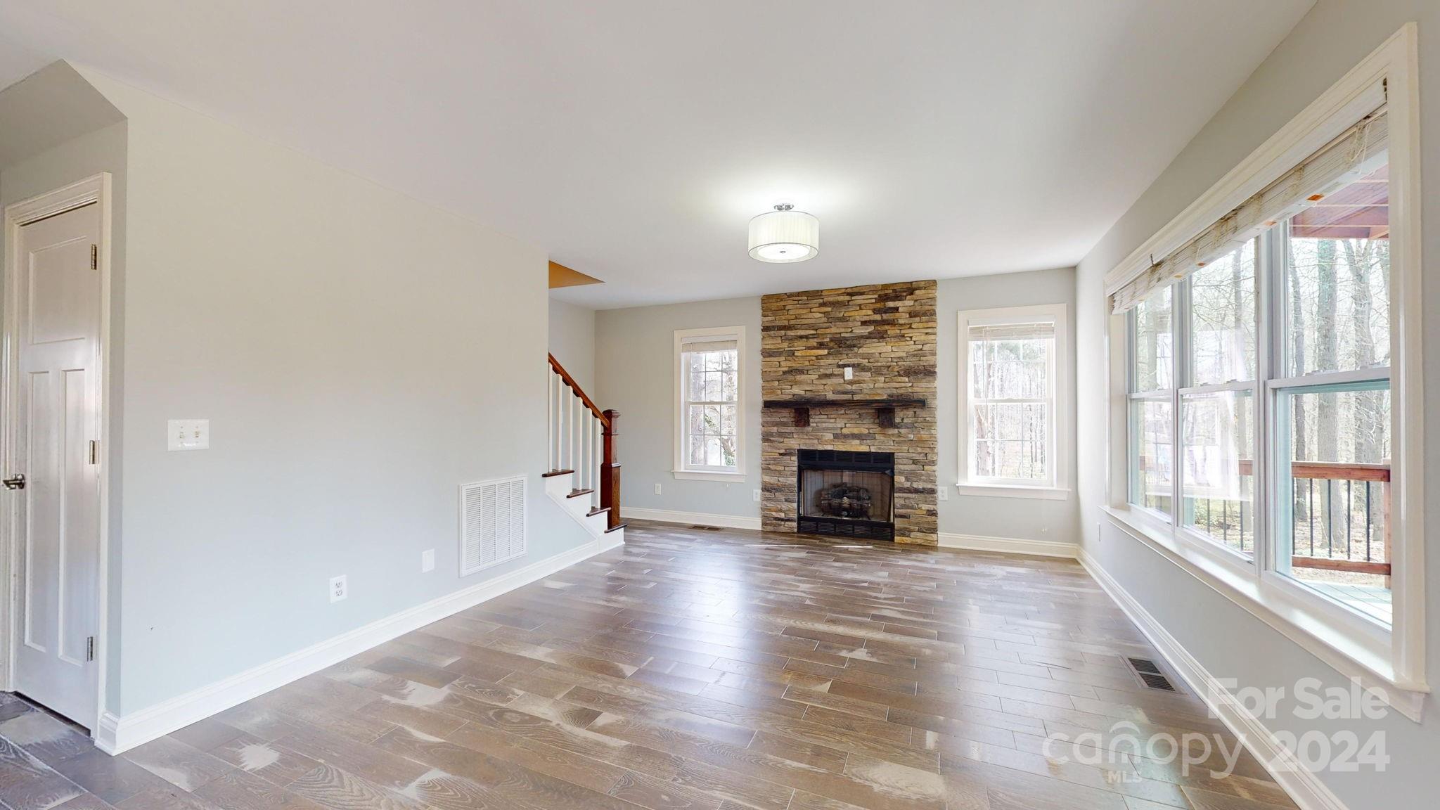 Cameron Woods - Residential