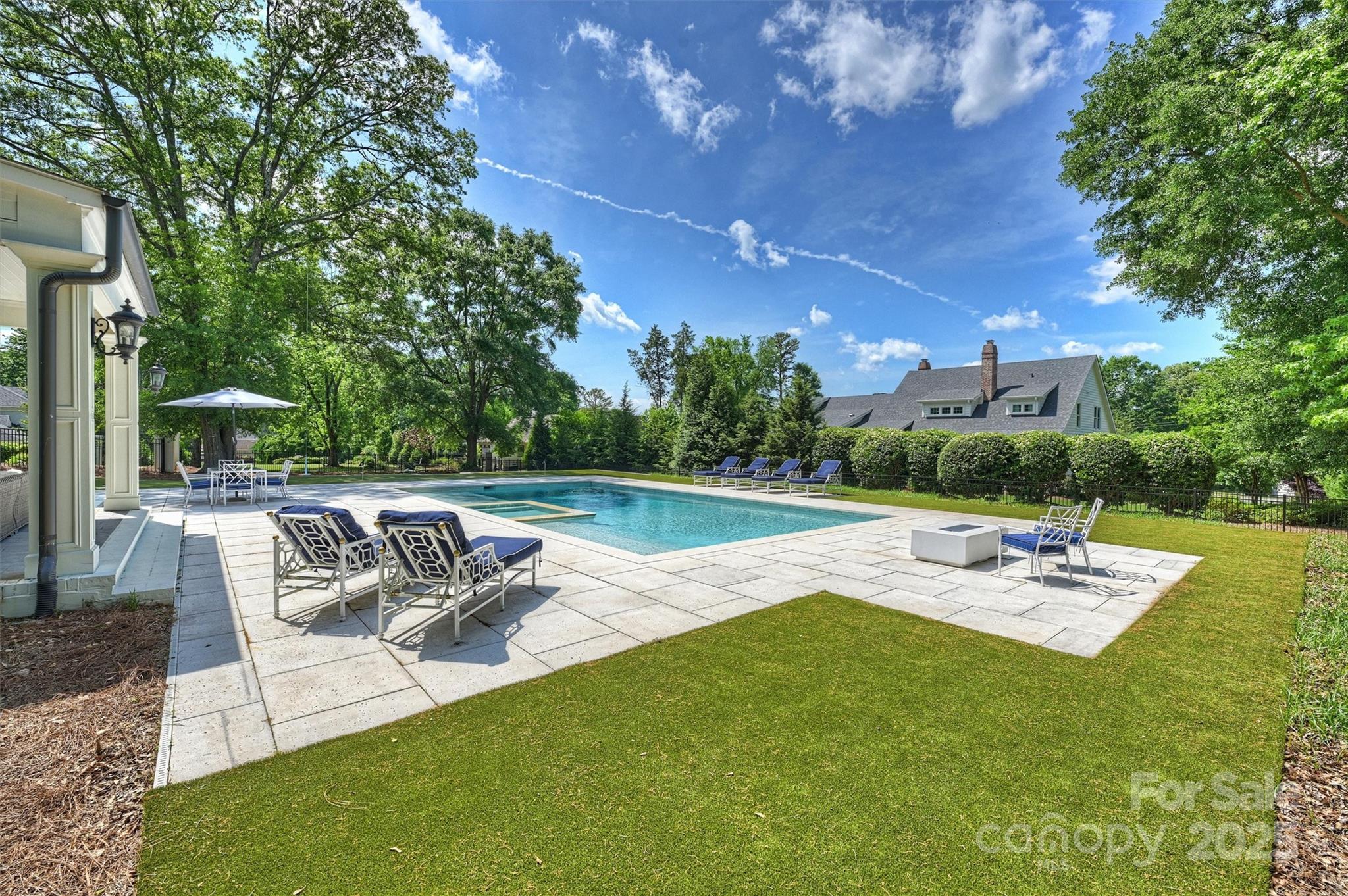 Carmel Estates West - Residential