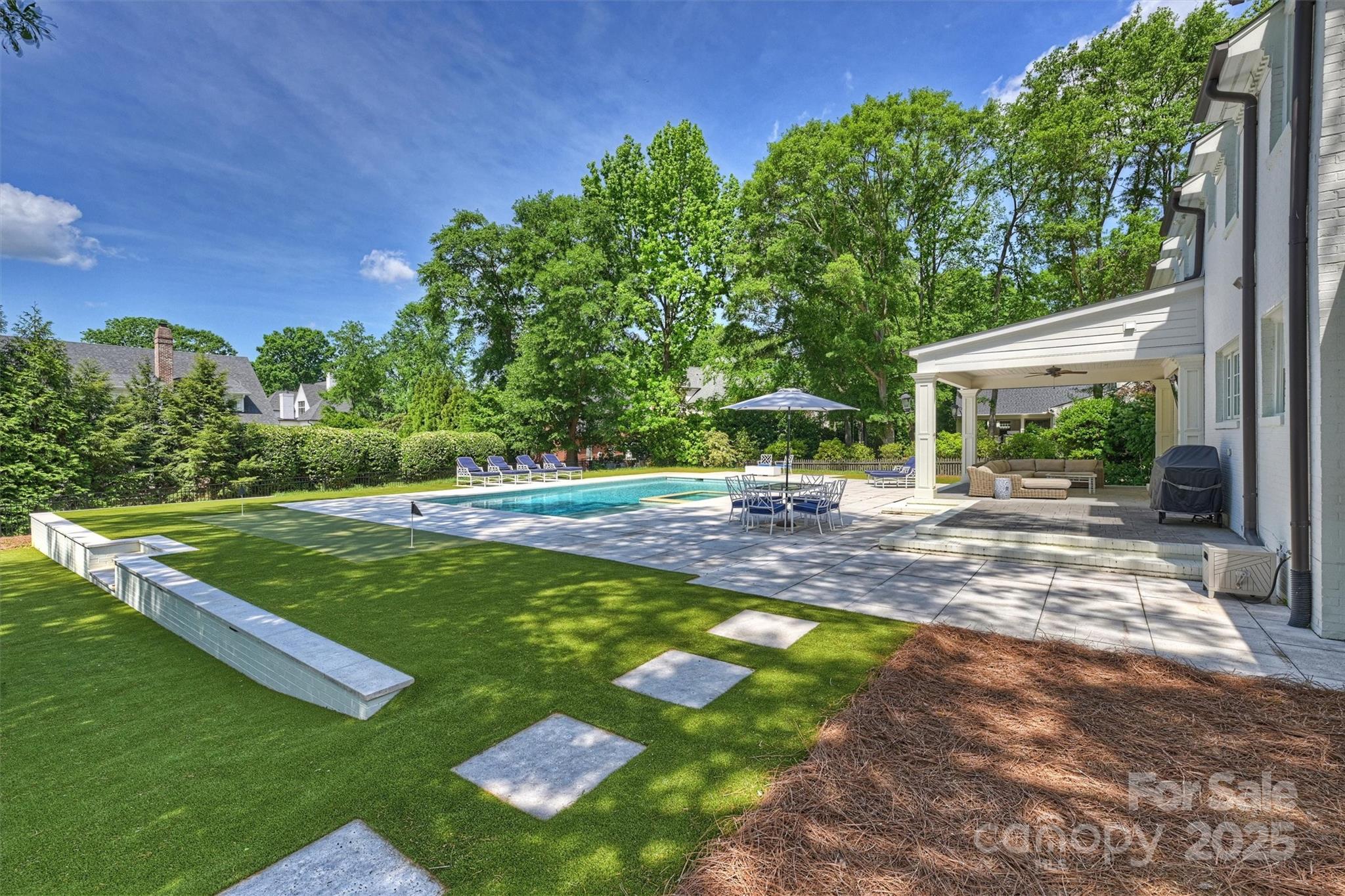 Carmel Estates West - Residential