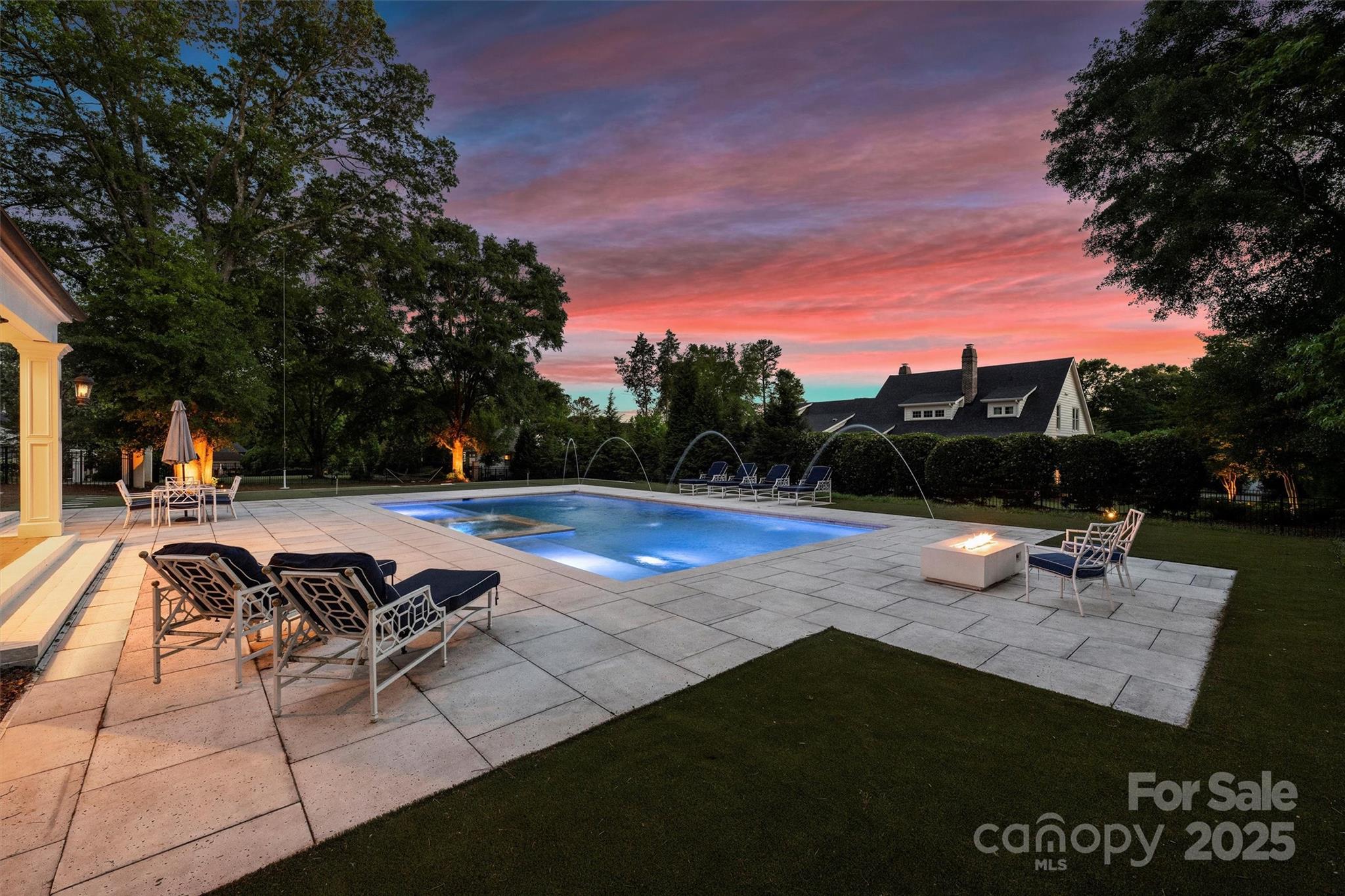 Carmel Estates West - Residential