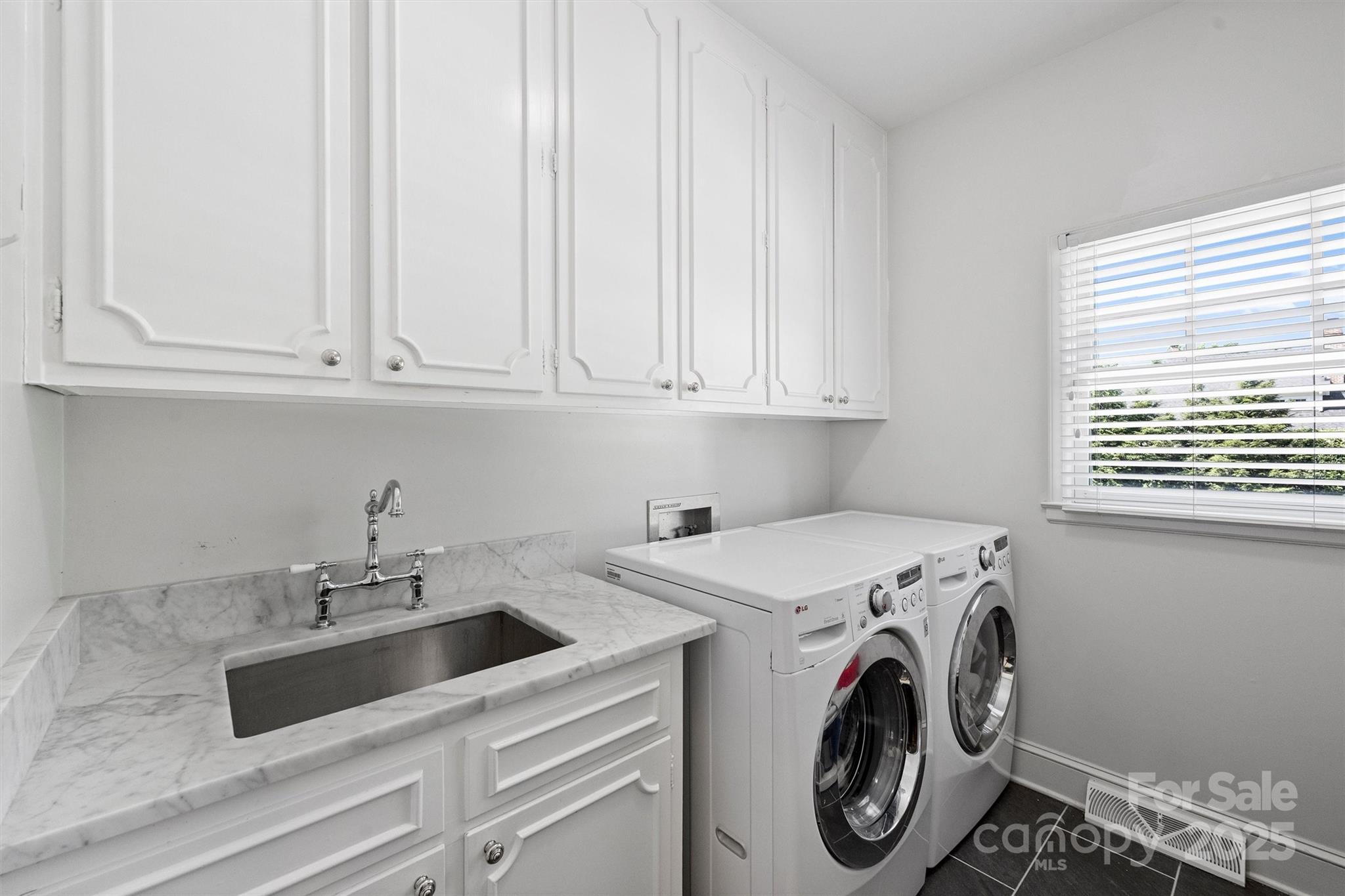 Carmel Estates West - Residential