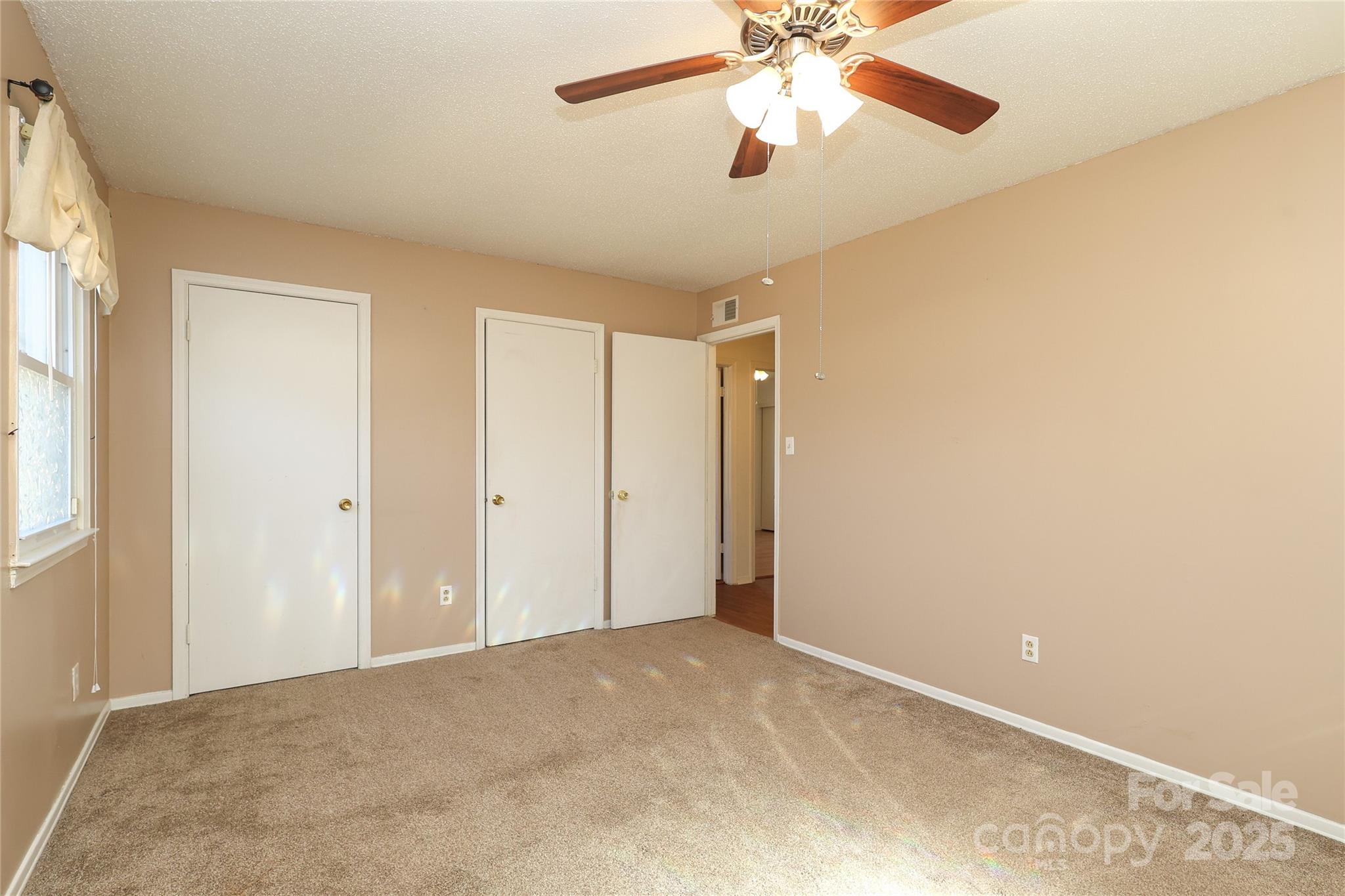 Eastwoods - Residential