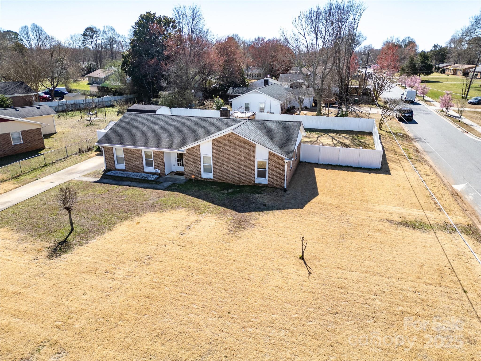 Eastwoods - Residential