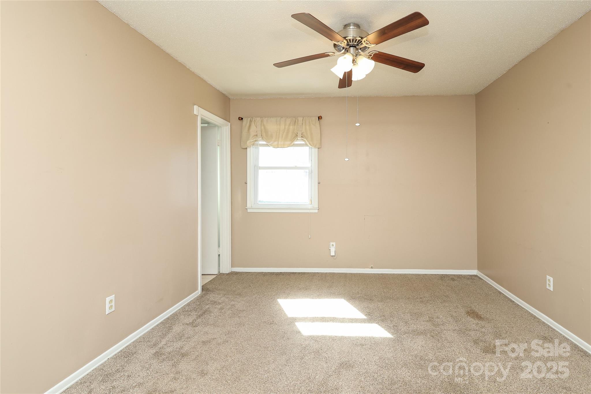 Eastwoods - Residential