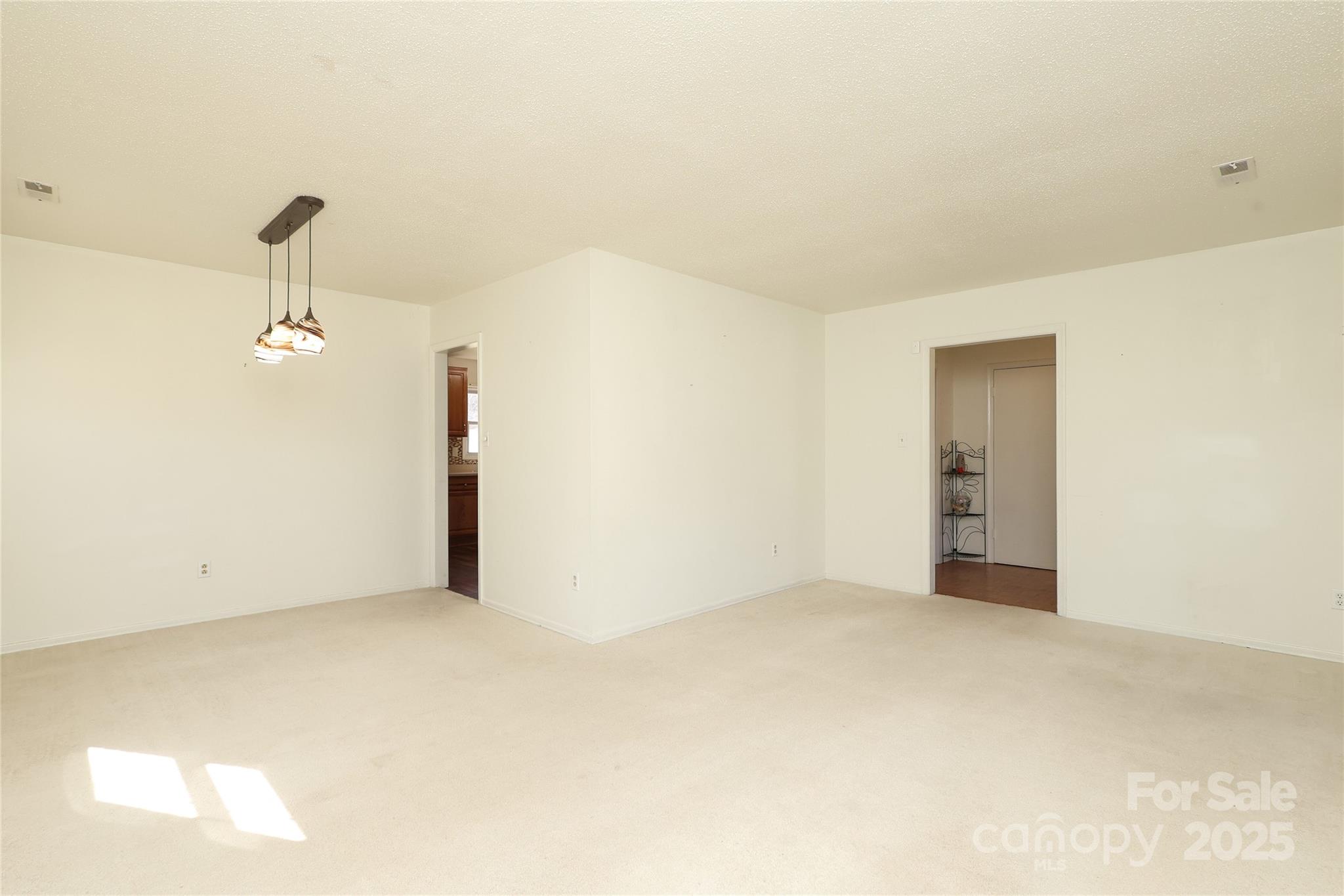 Eastwoods - Residential