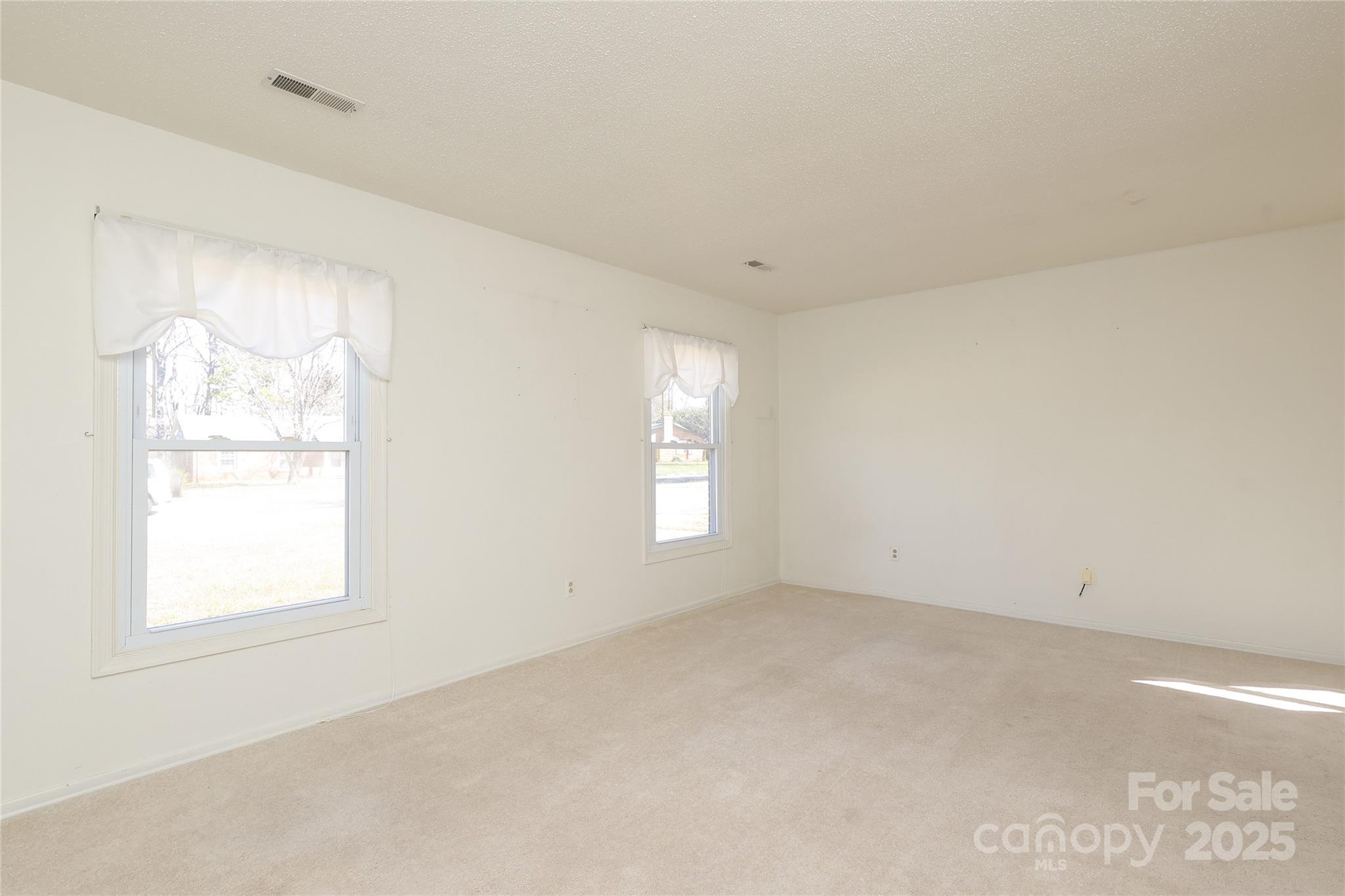 Eastwoods - Residential