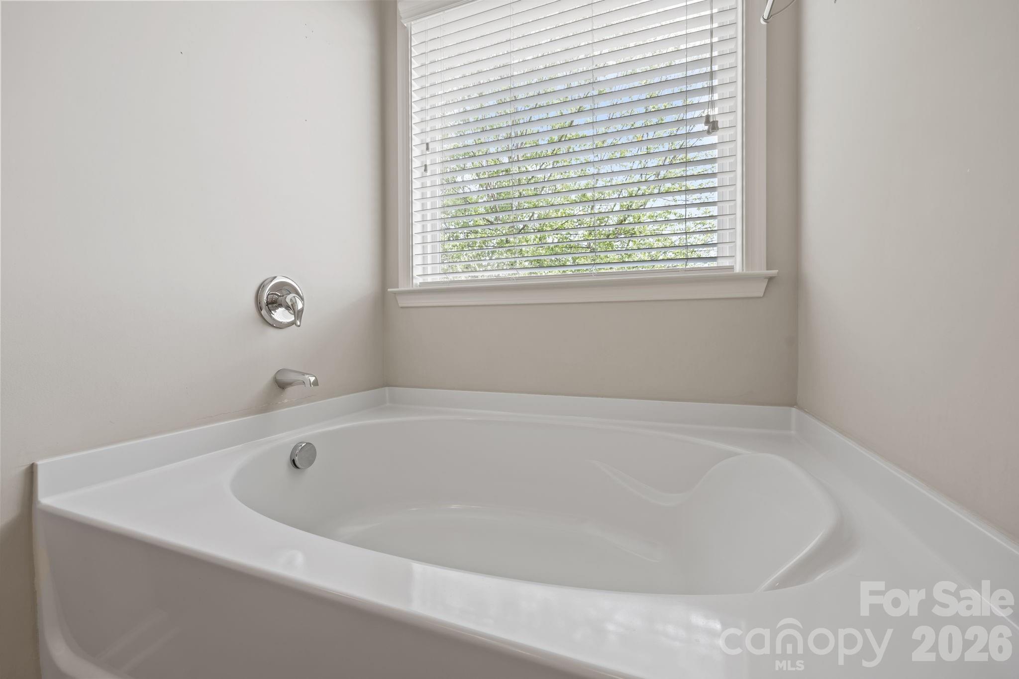 Huntwyck Place - Residential