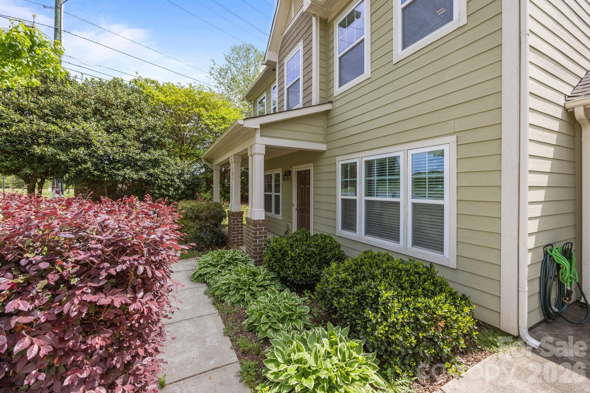 Huntwyck Place - Residential