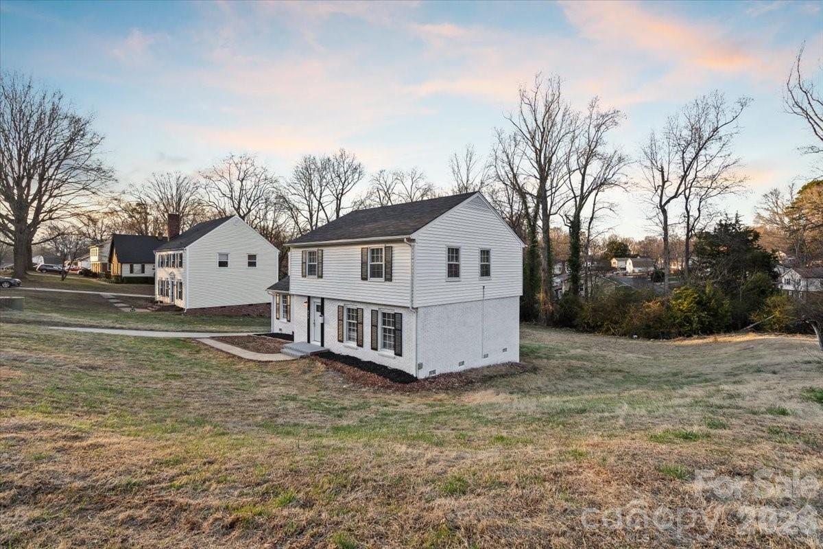 6713 Somersworth Drive