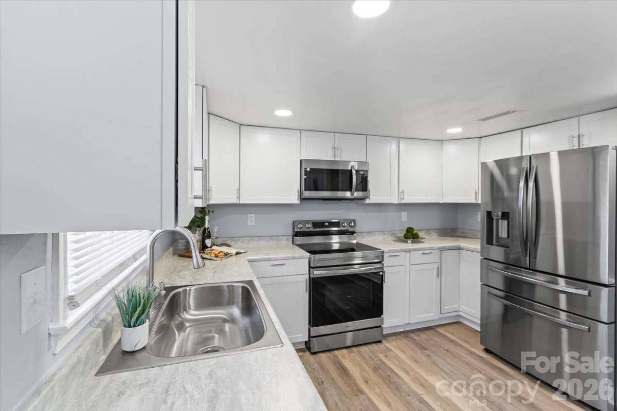 Hampshire Hills - Residential