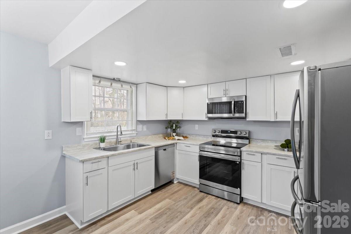 Hampshire Hills - Residential