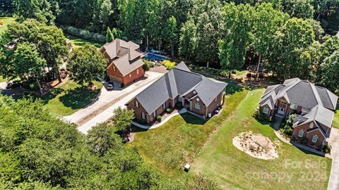 A home in Terrell