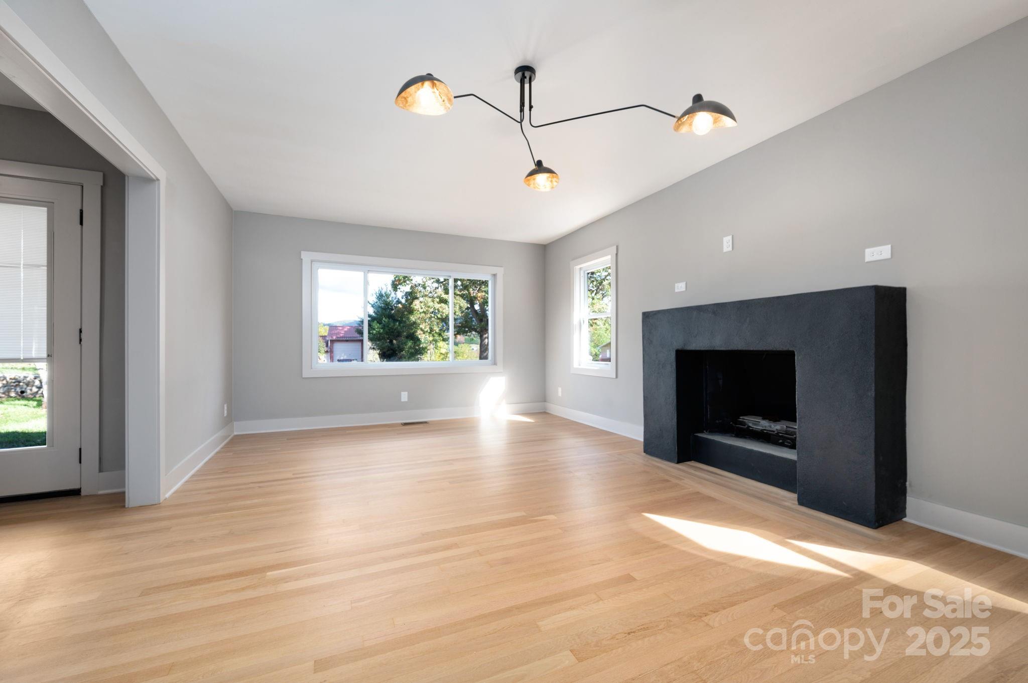 292 Skyline Drive