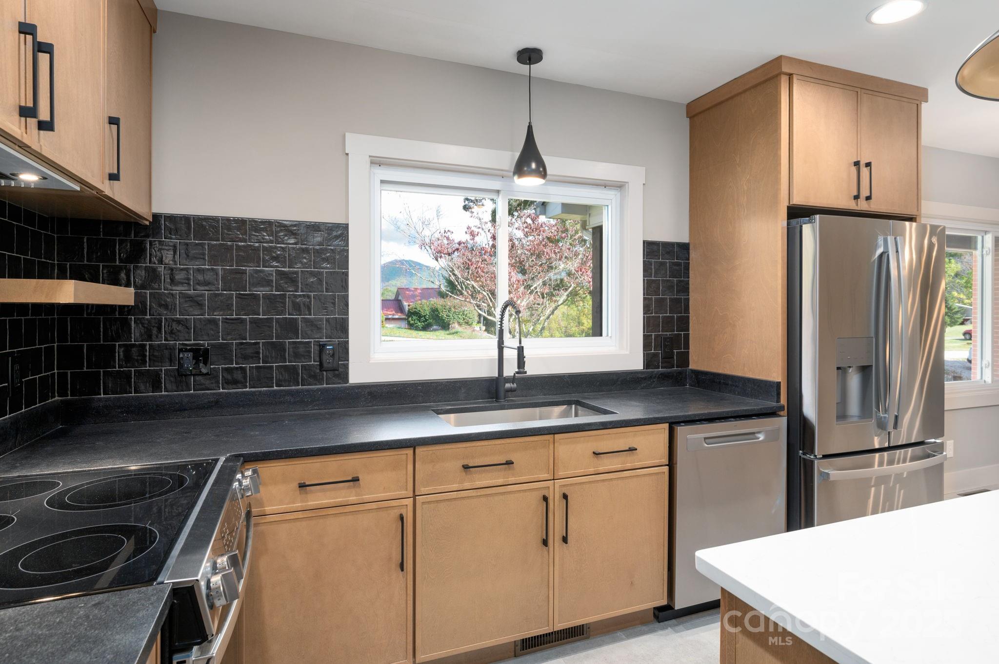 292 Skyline Drive