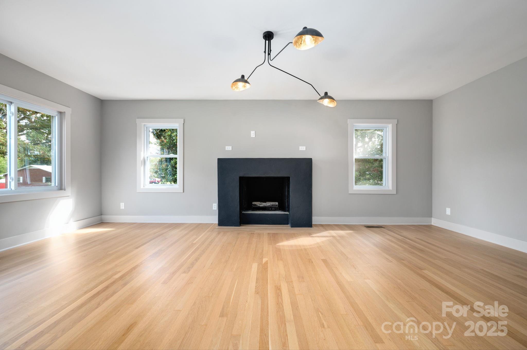 292 Skyline Drive