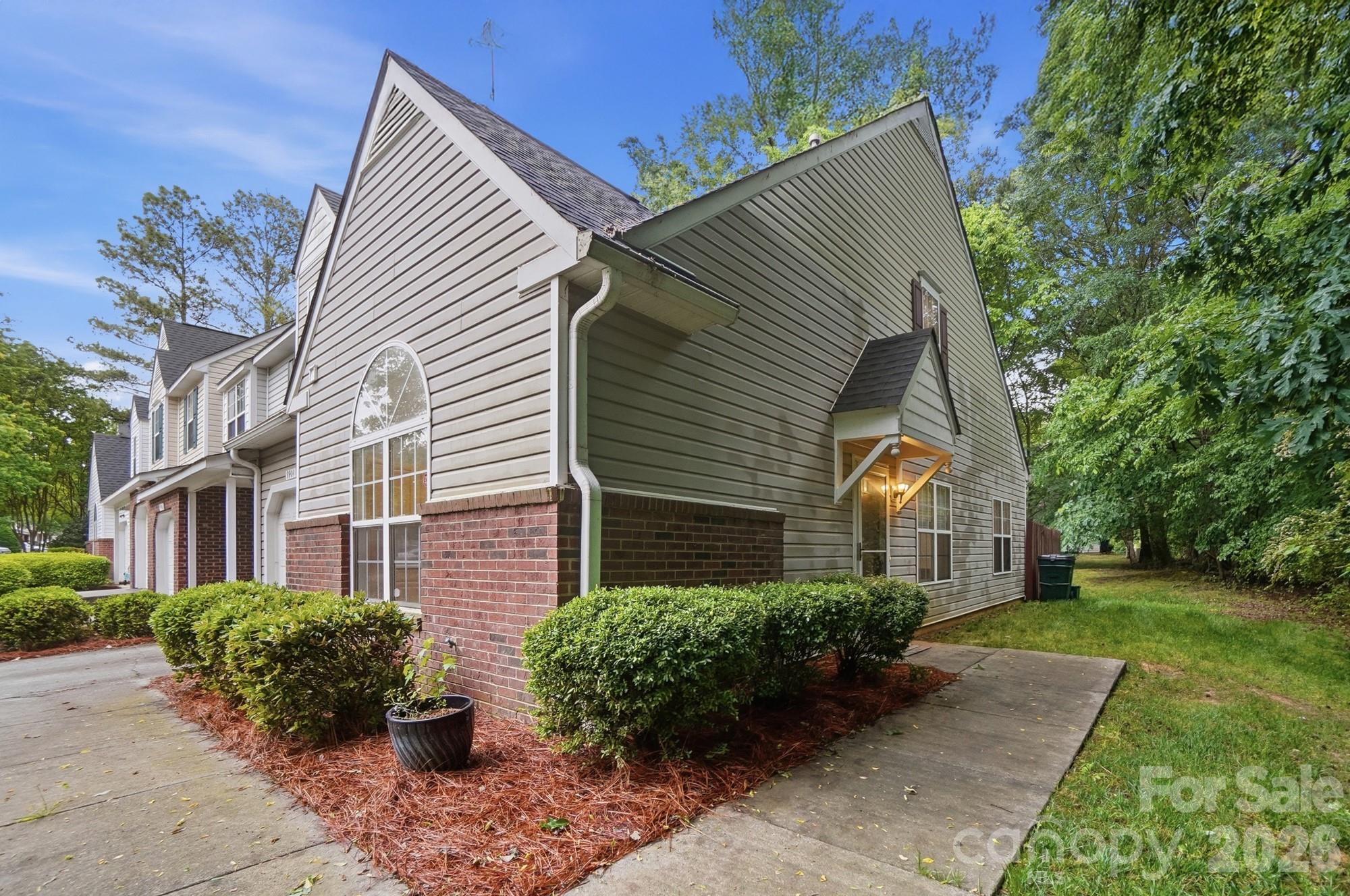9904 Birch Knoll Court