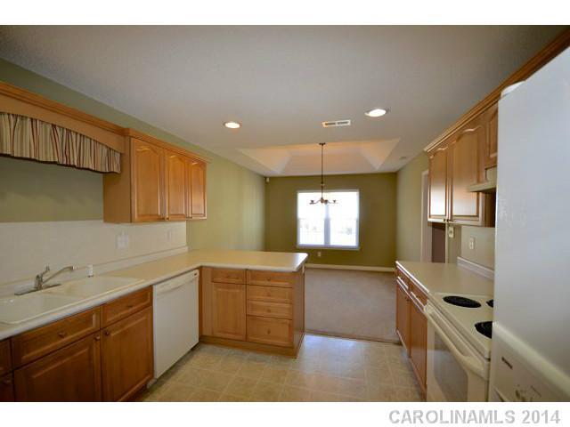 The Villages At Oak Tree - Residential