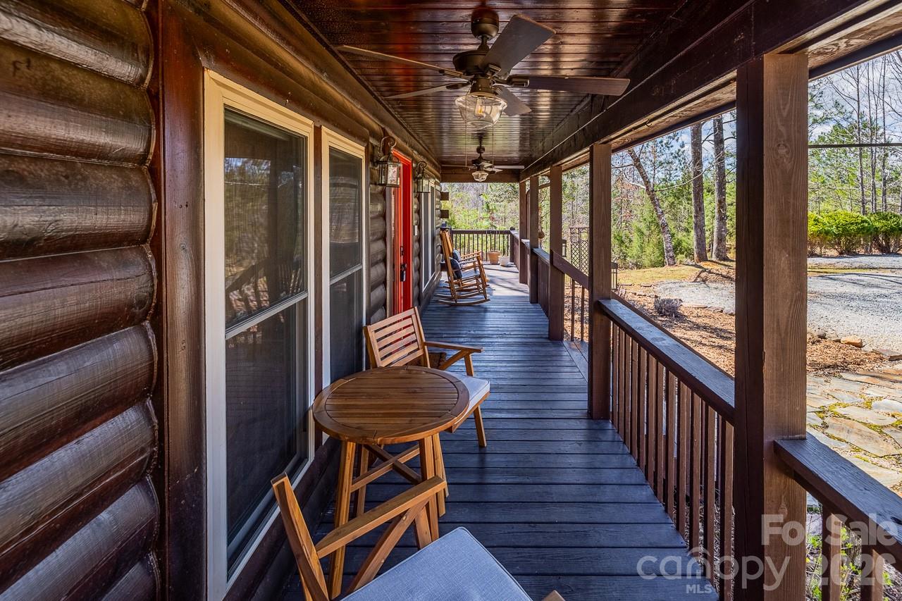 1972 River Crest Parkway