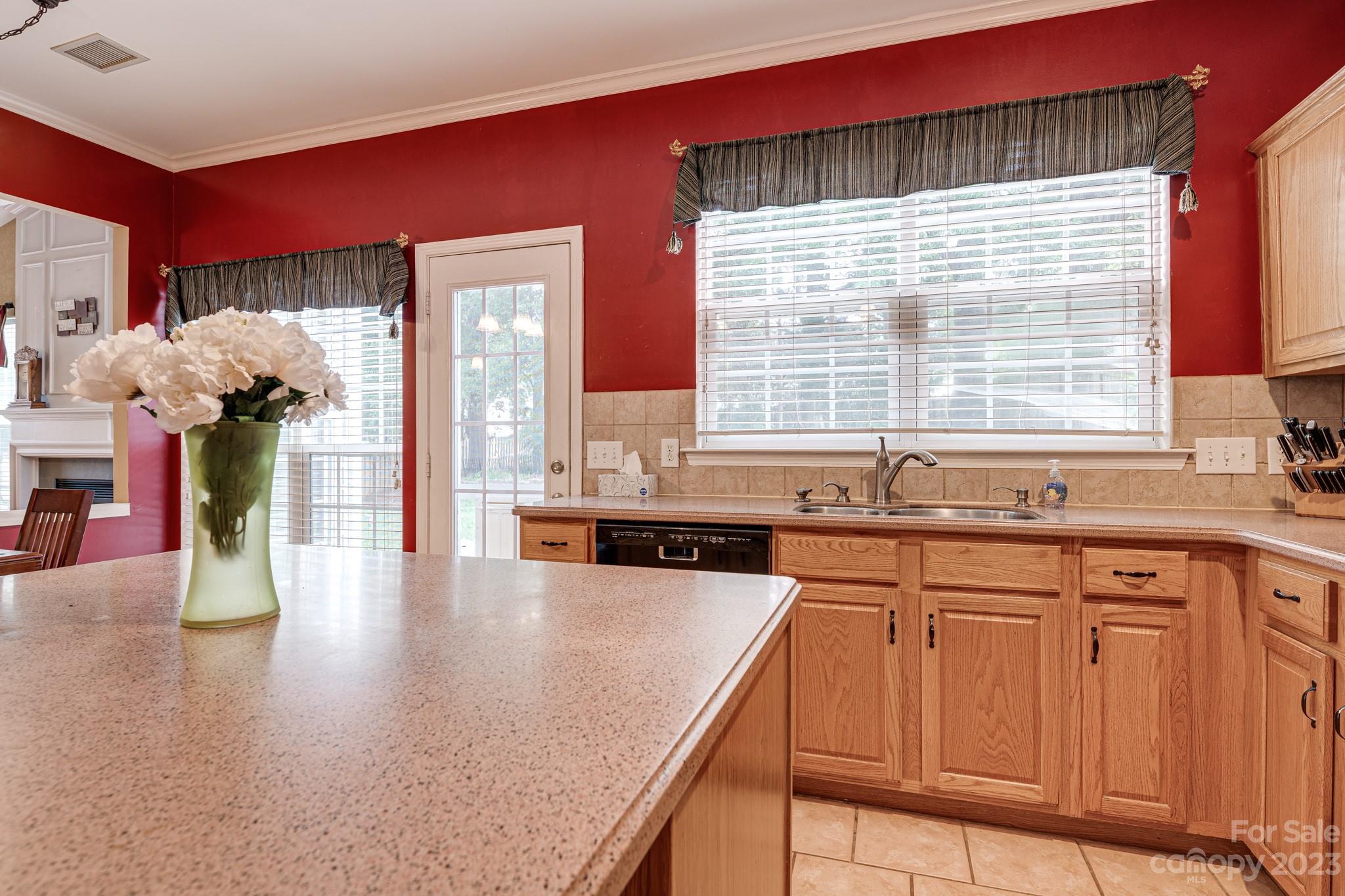 Highland Creek - Residential