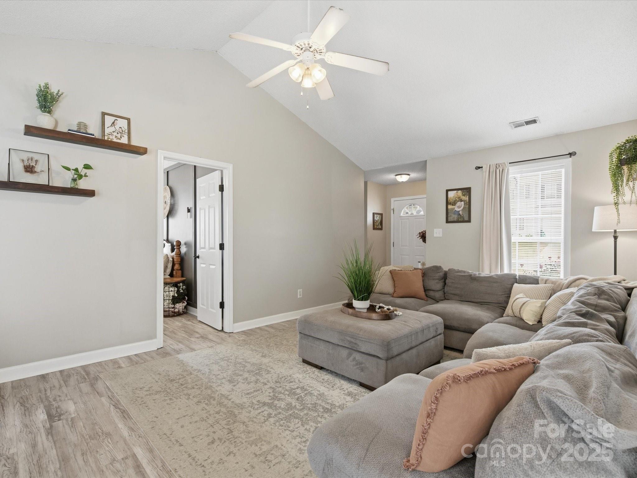 Barkers Ridge - Residential