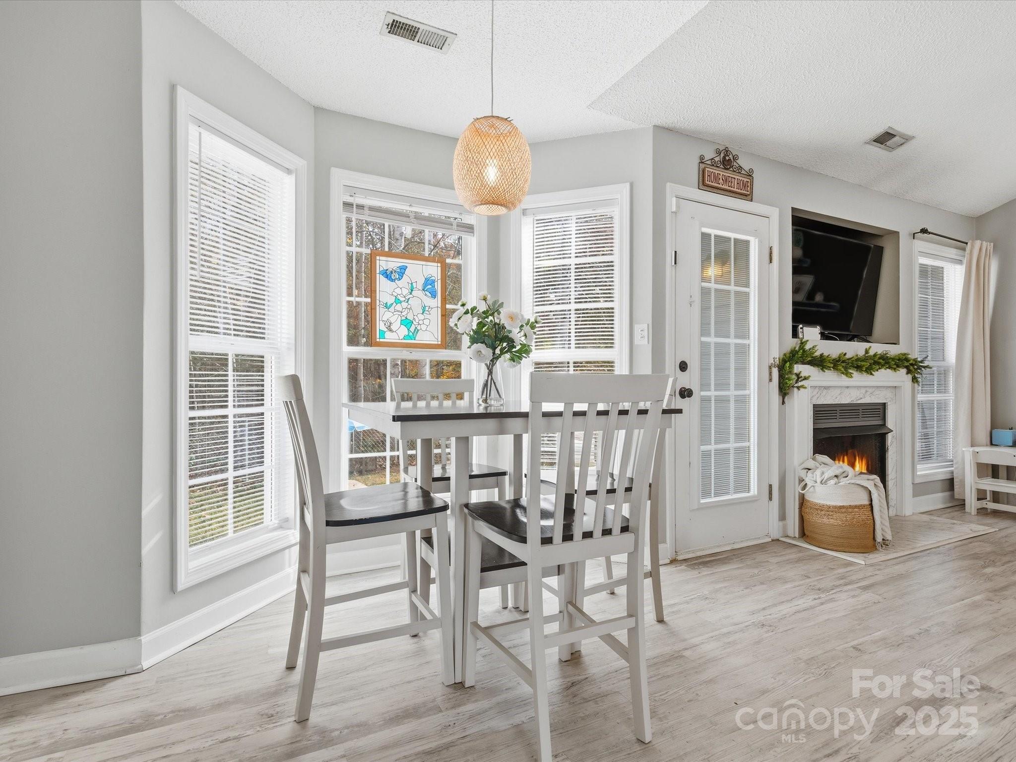 Barkers Ridge - Residential