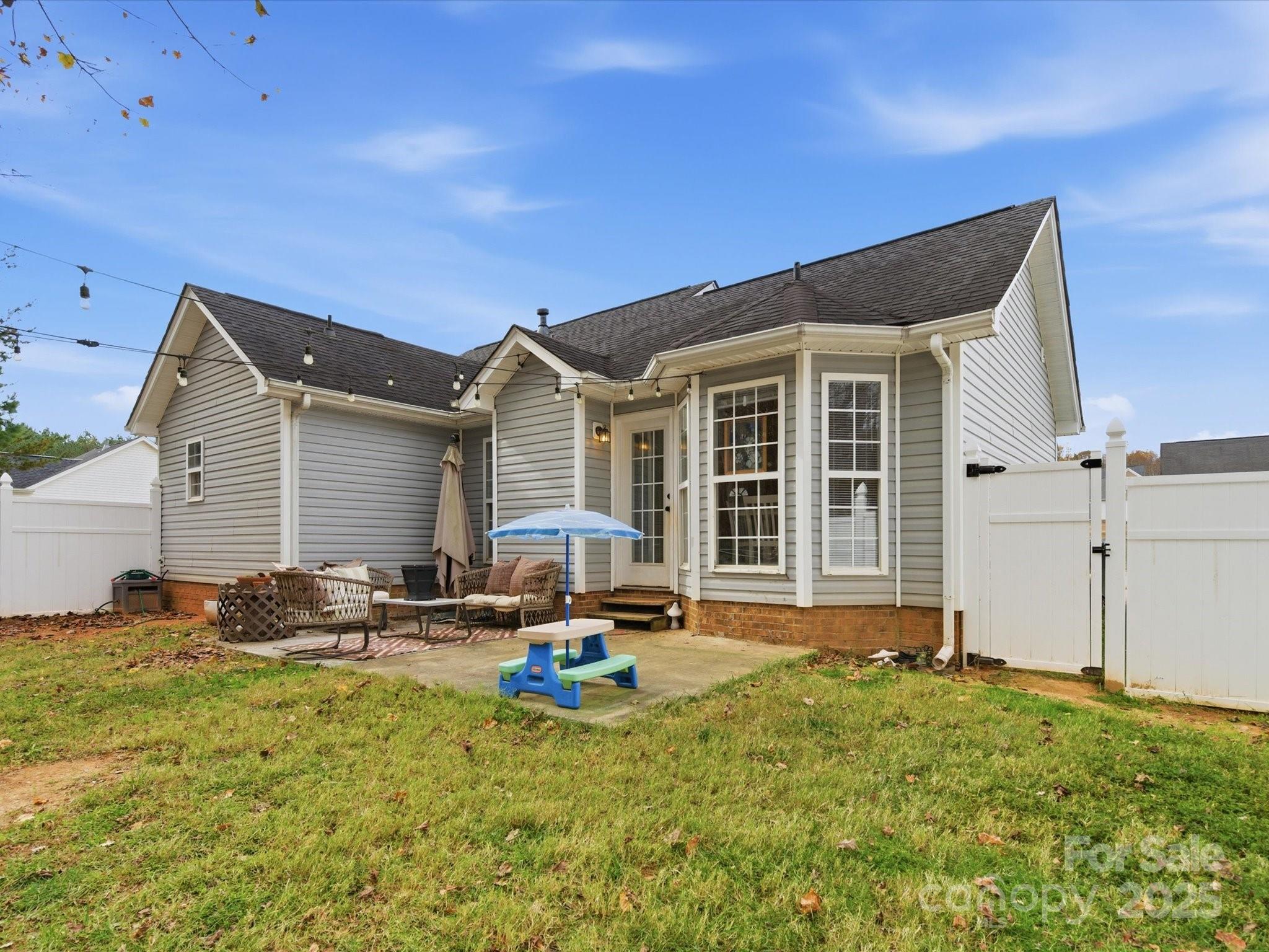 Barkers Ridge - Residential