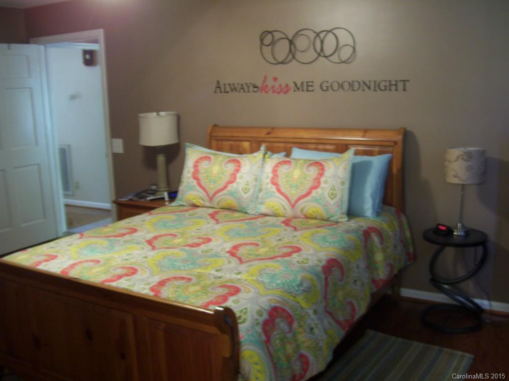 North Forrest Hills - Residential