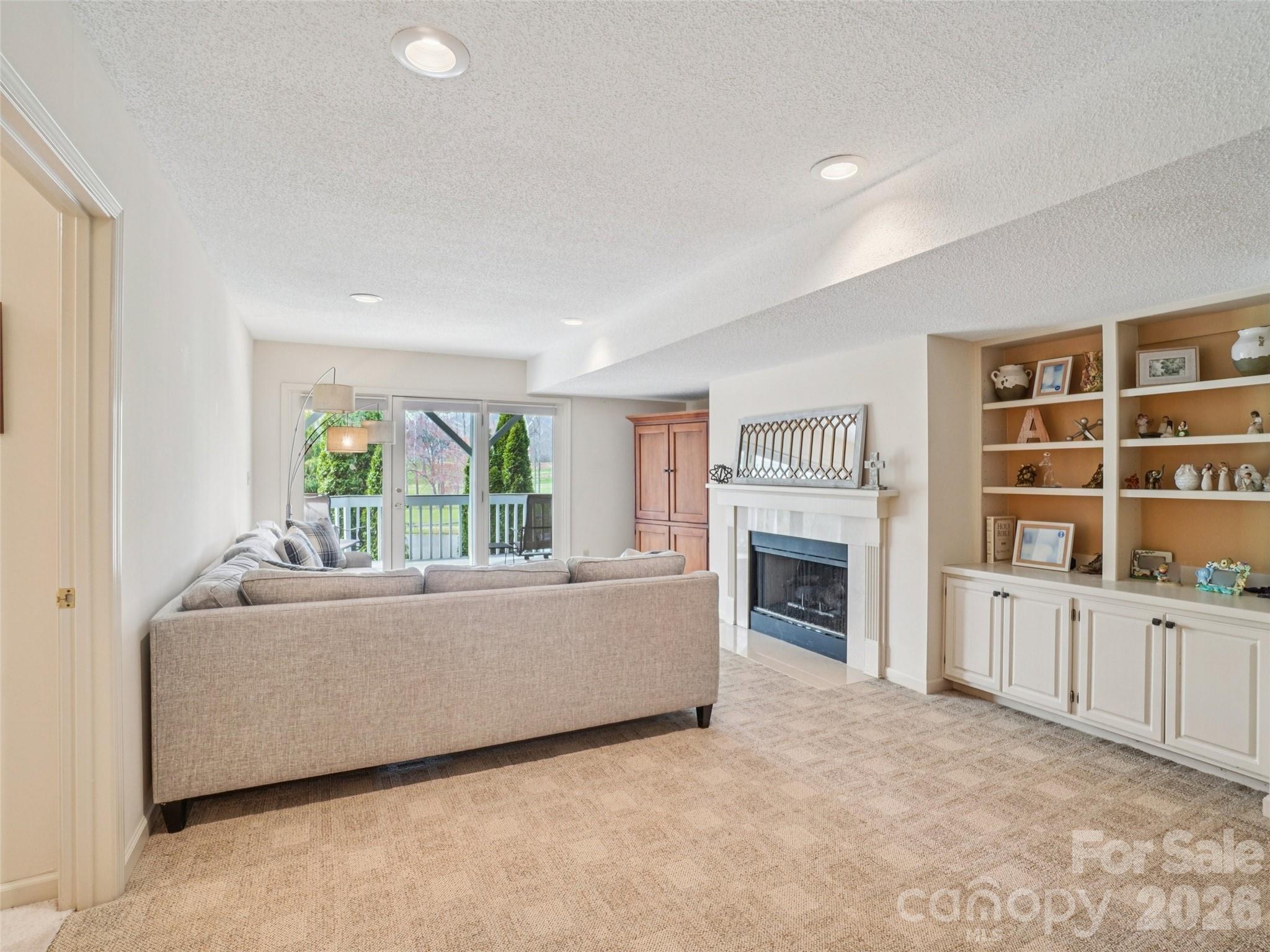 Highland Pointe - Residential