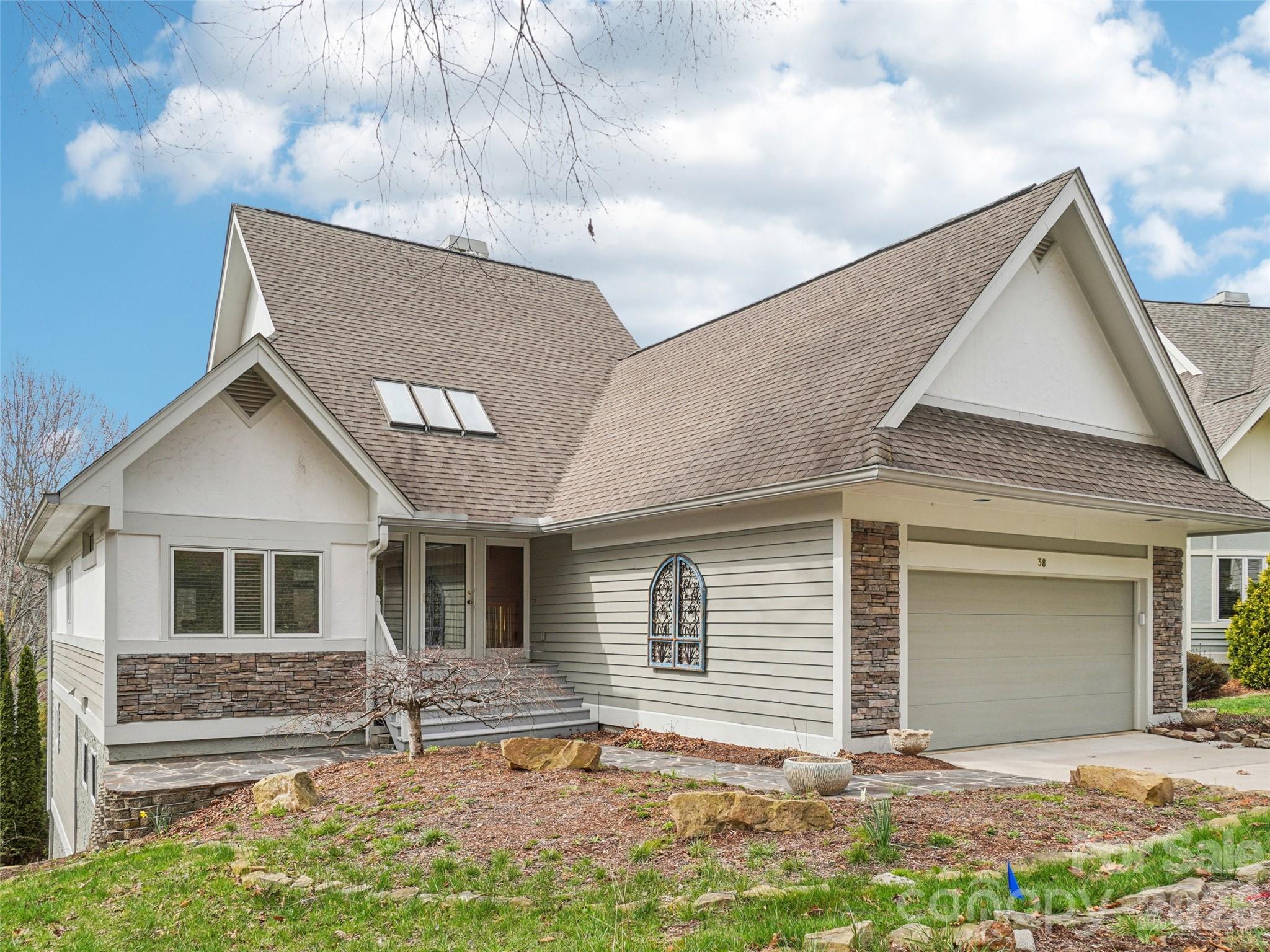 Highland Pointe - Residential