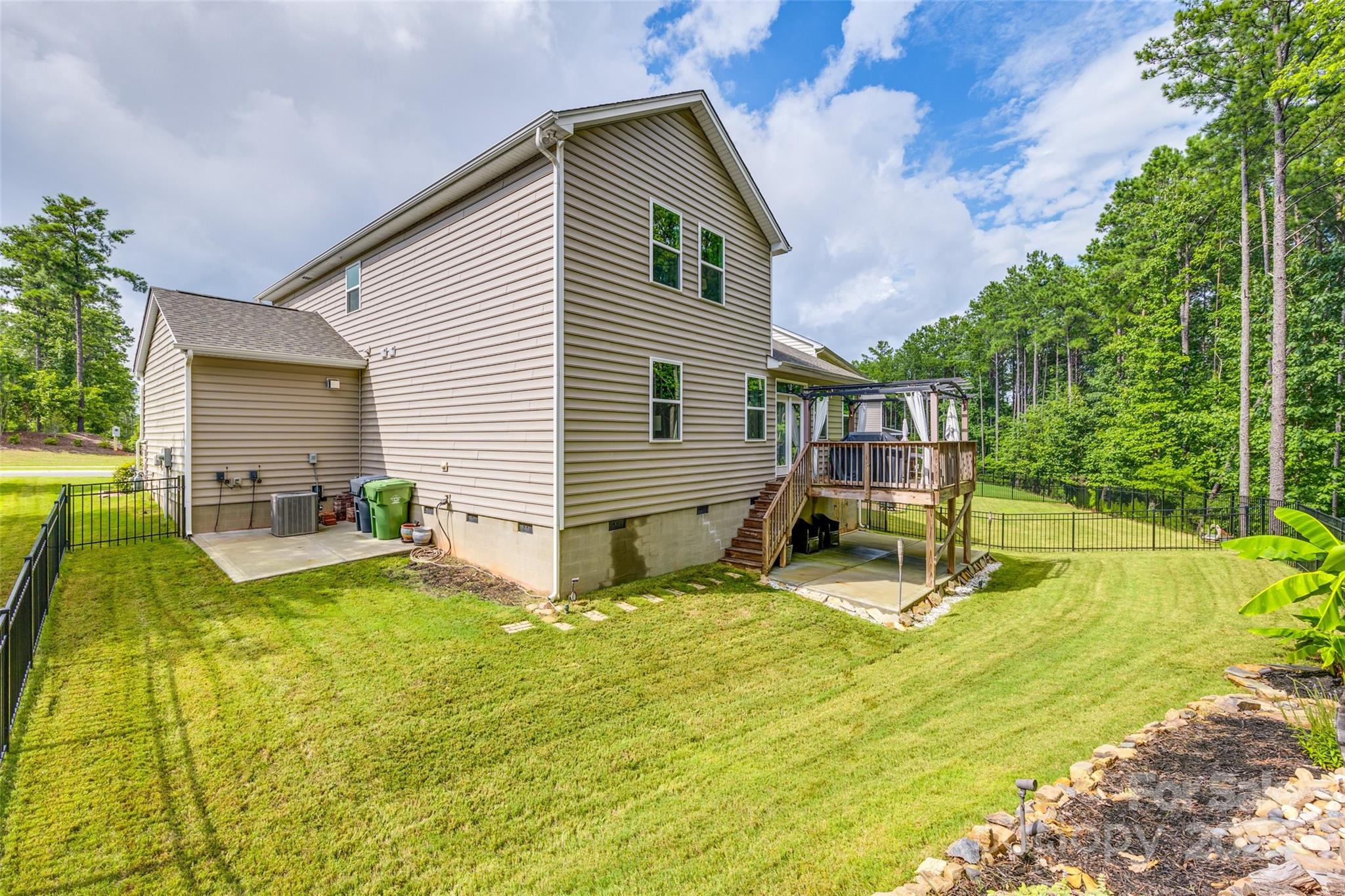 Ridgewater - Residential