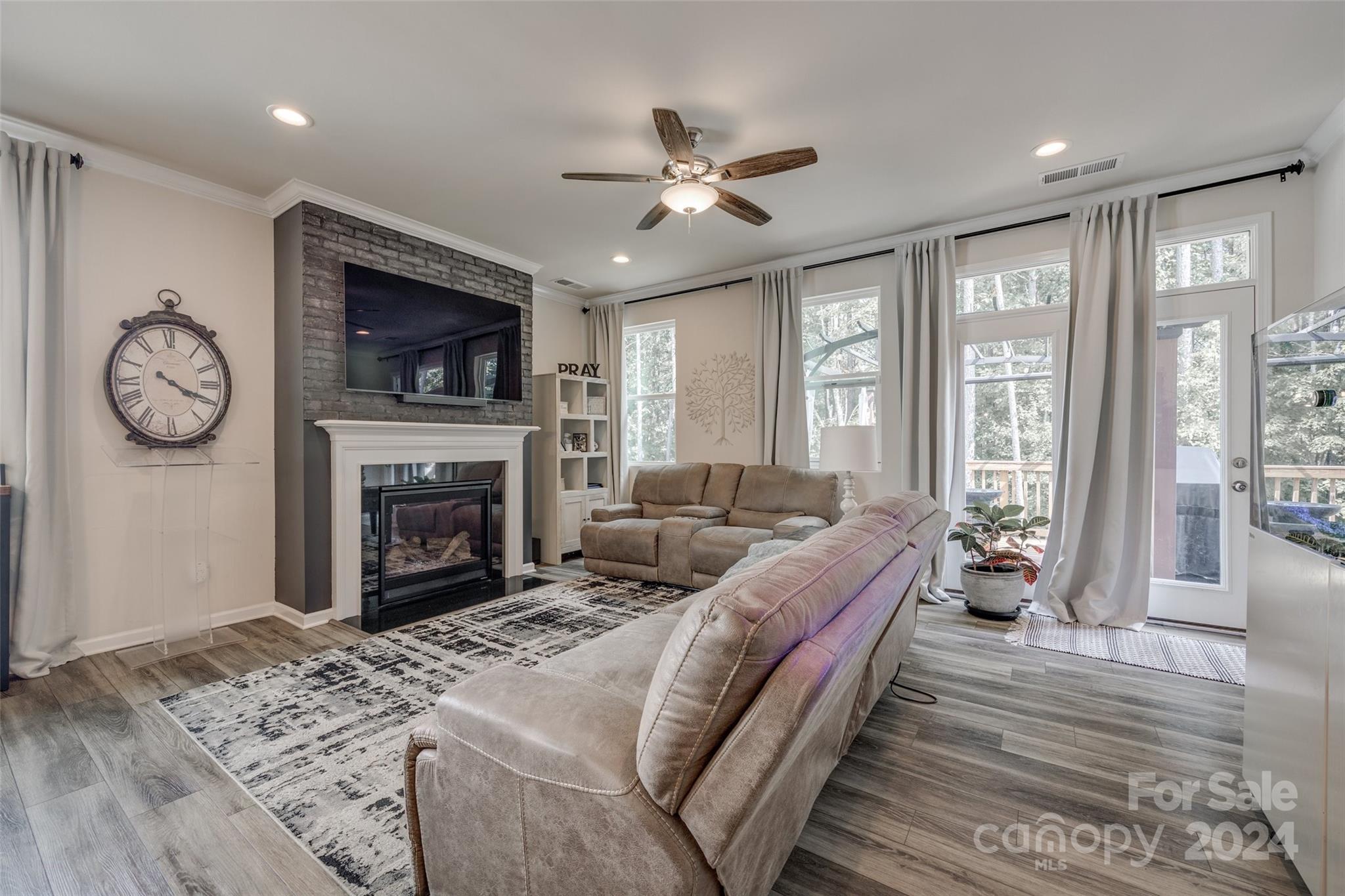 Ridgewater - Residential