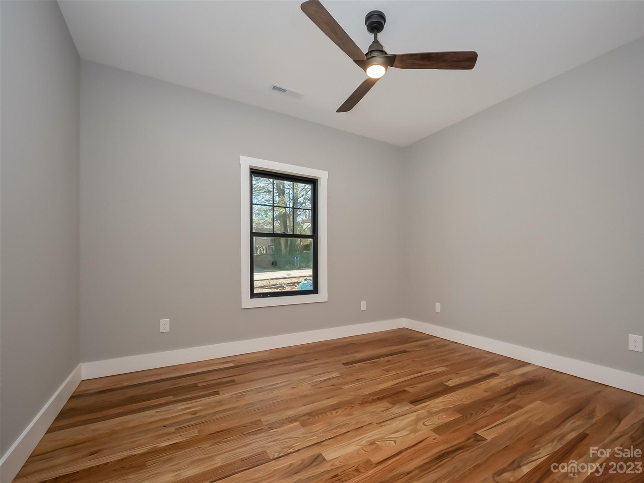 Stoney Crest - Residential