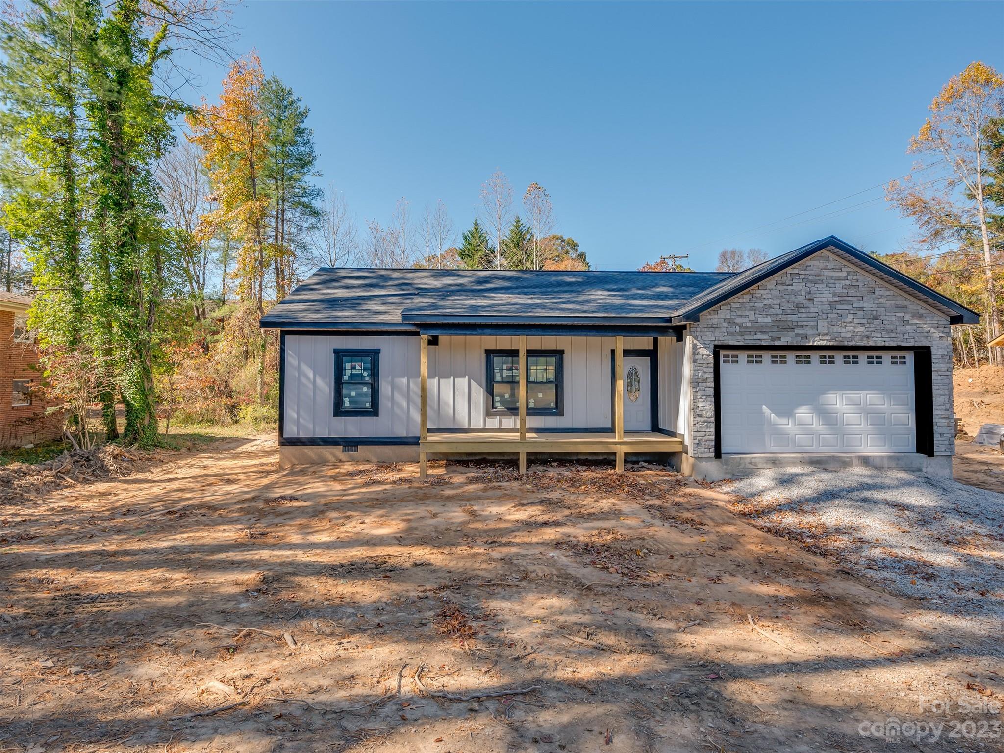 Stoney Crest - Residential