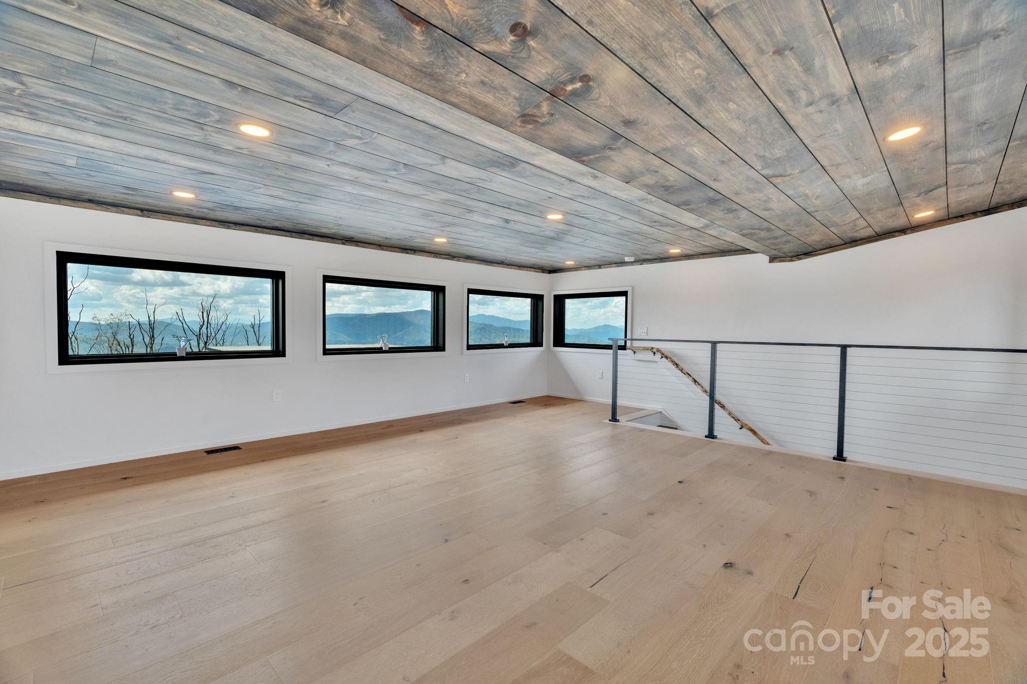 The Lodges at Eagles Nest - Residential