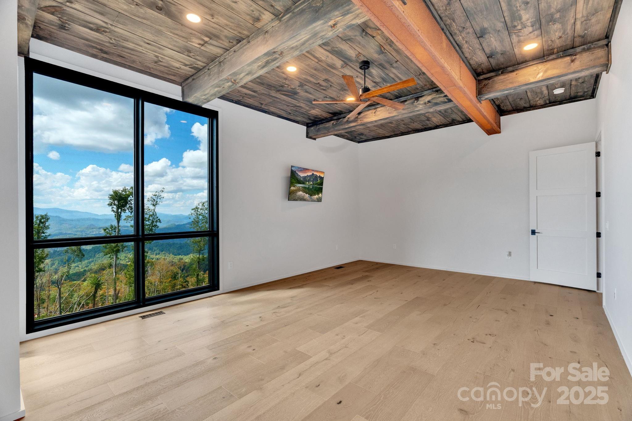 The Lodges at Eagles Nest - Residential