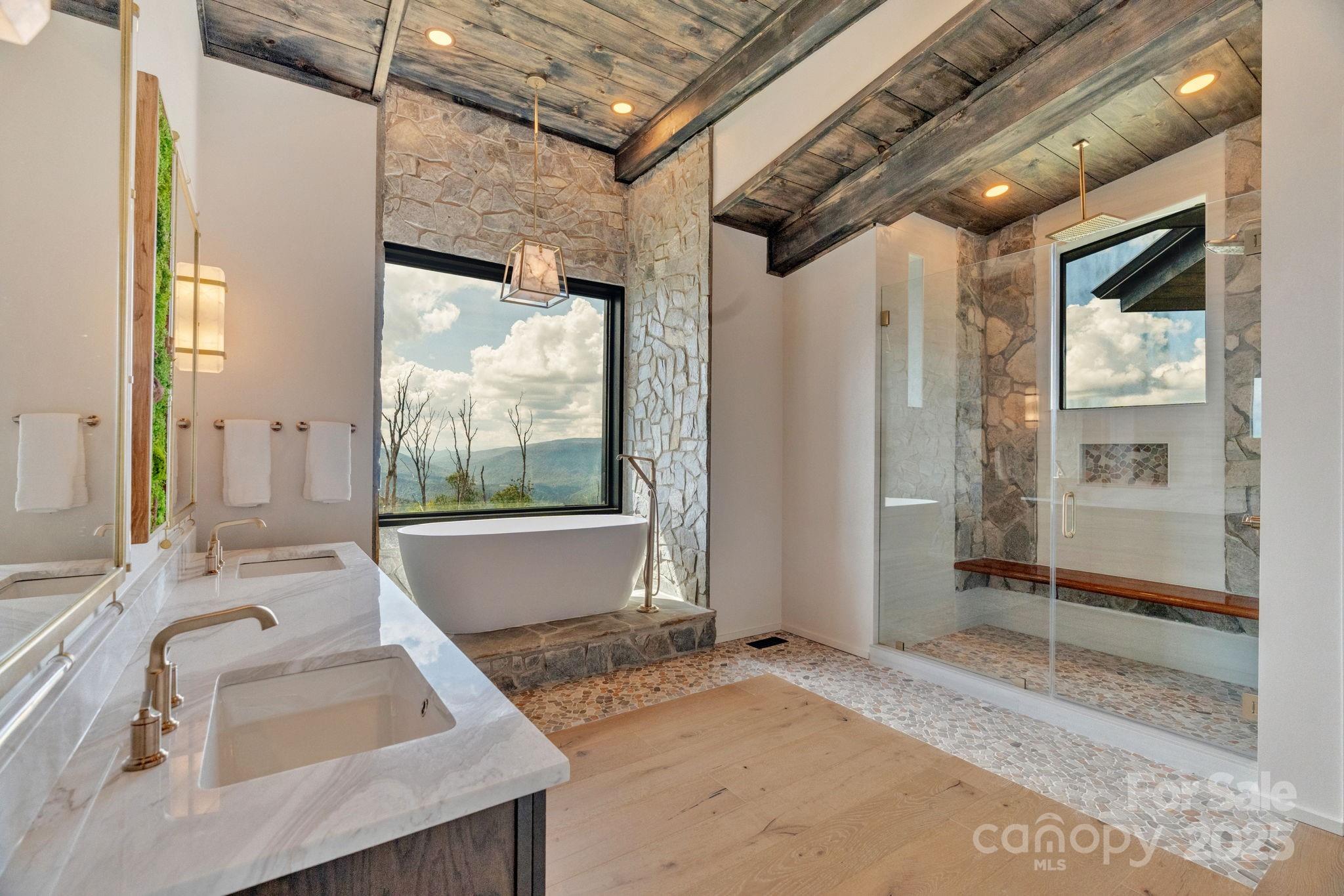 The Lodges at Eagles Nest - Residential