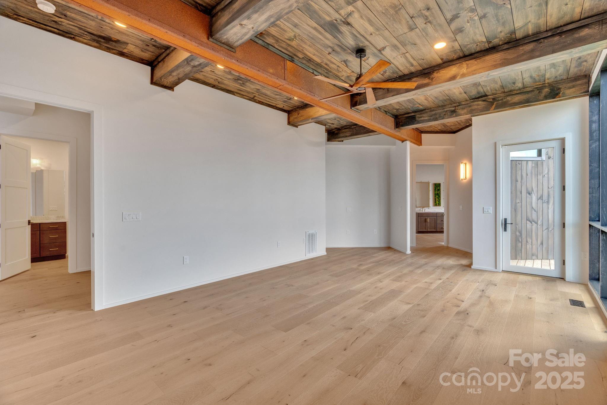 The Lodges at Eagles Nest - Residential