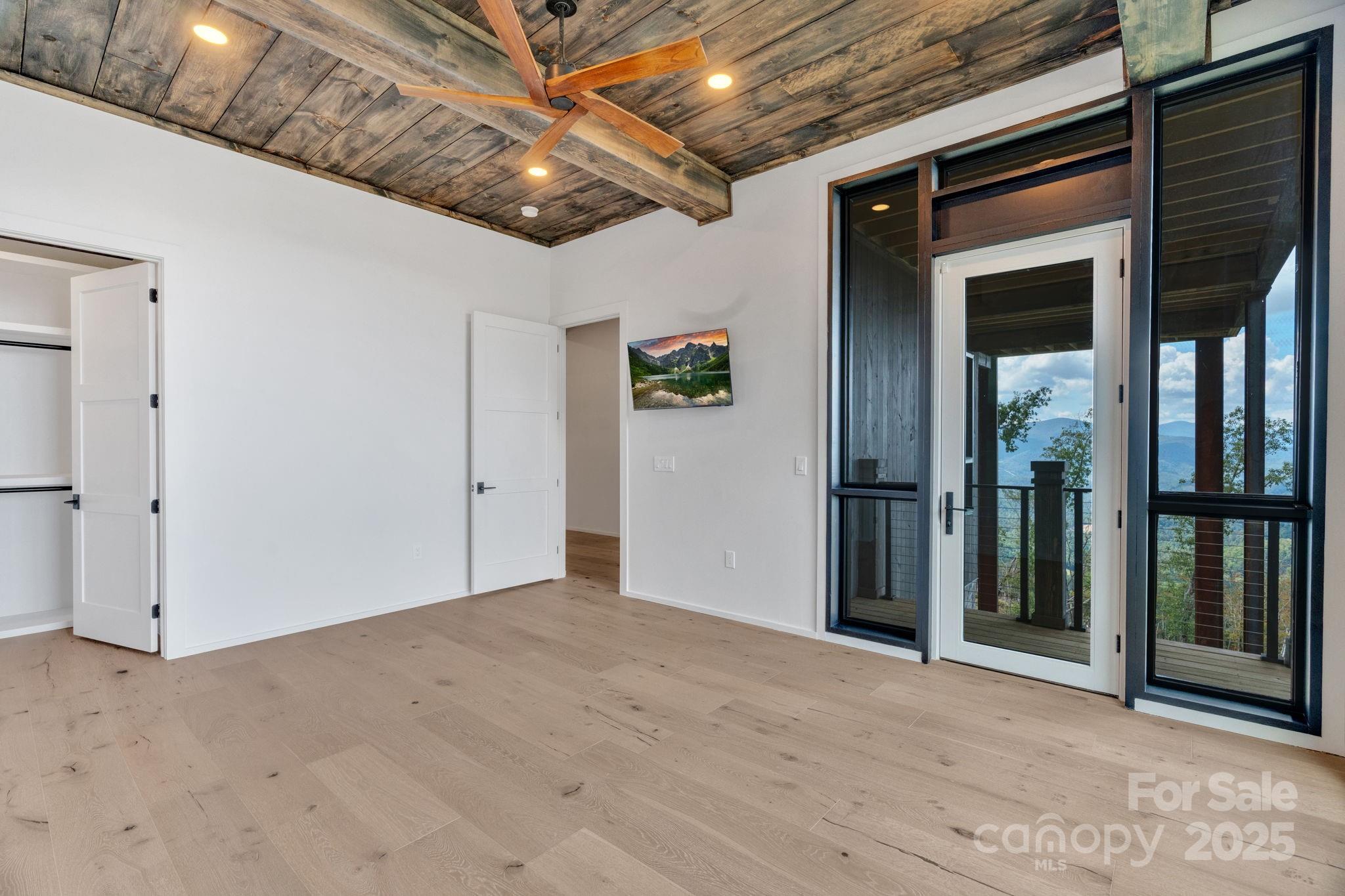 The Lodges at Eagles Nest - Residential