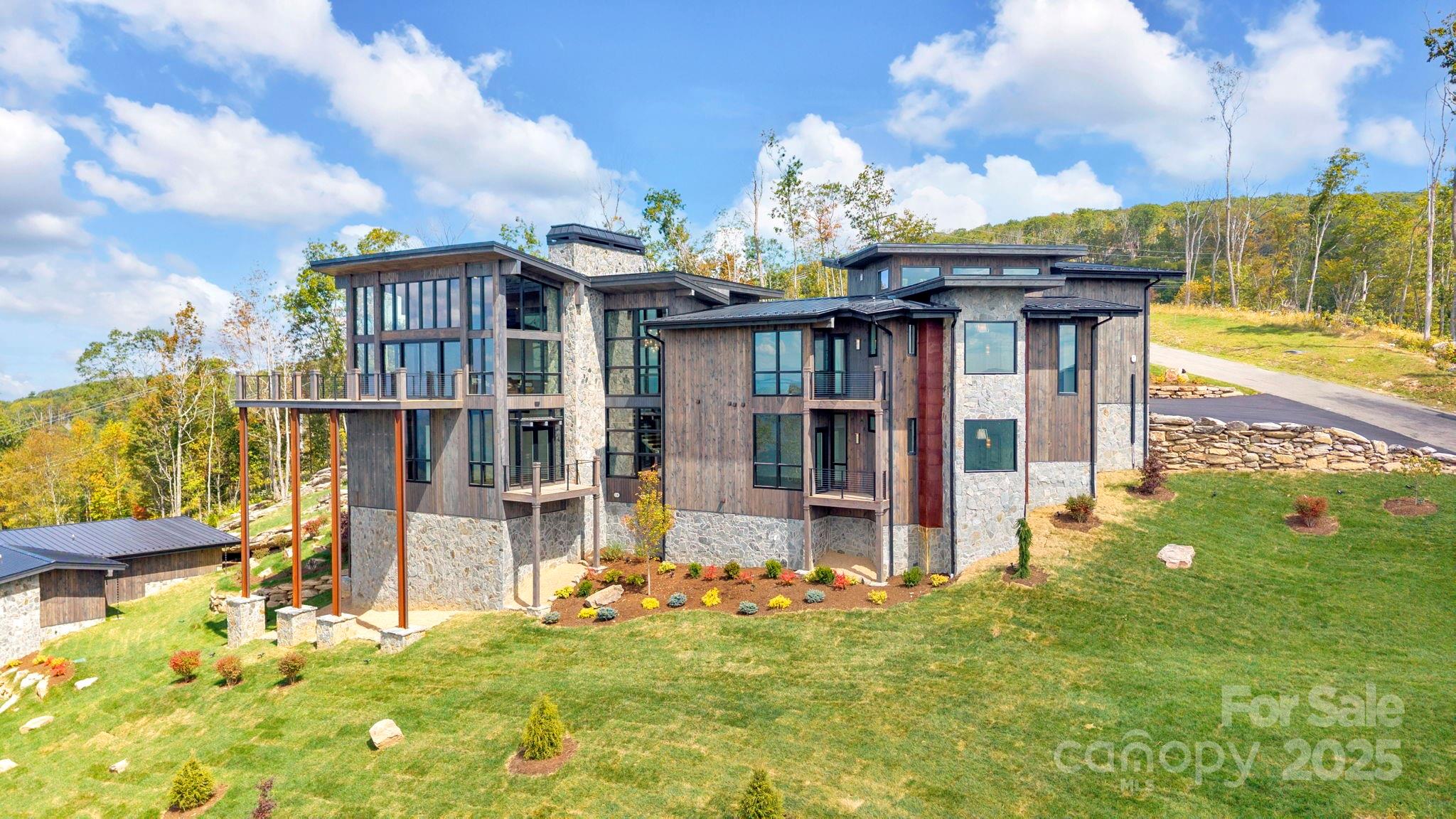 The Lodges at Eagles Nest - Residential